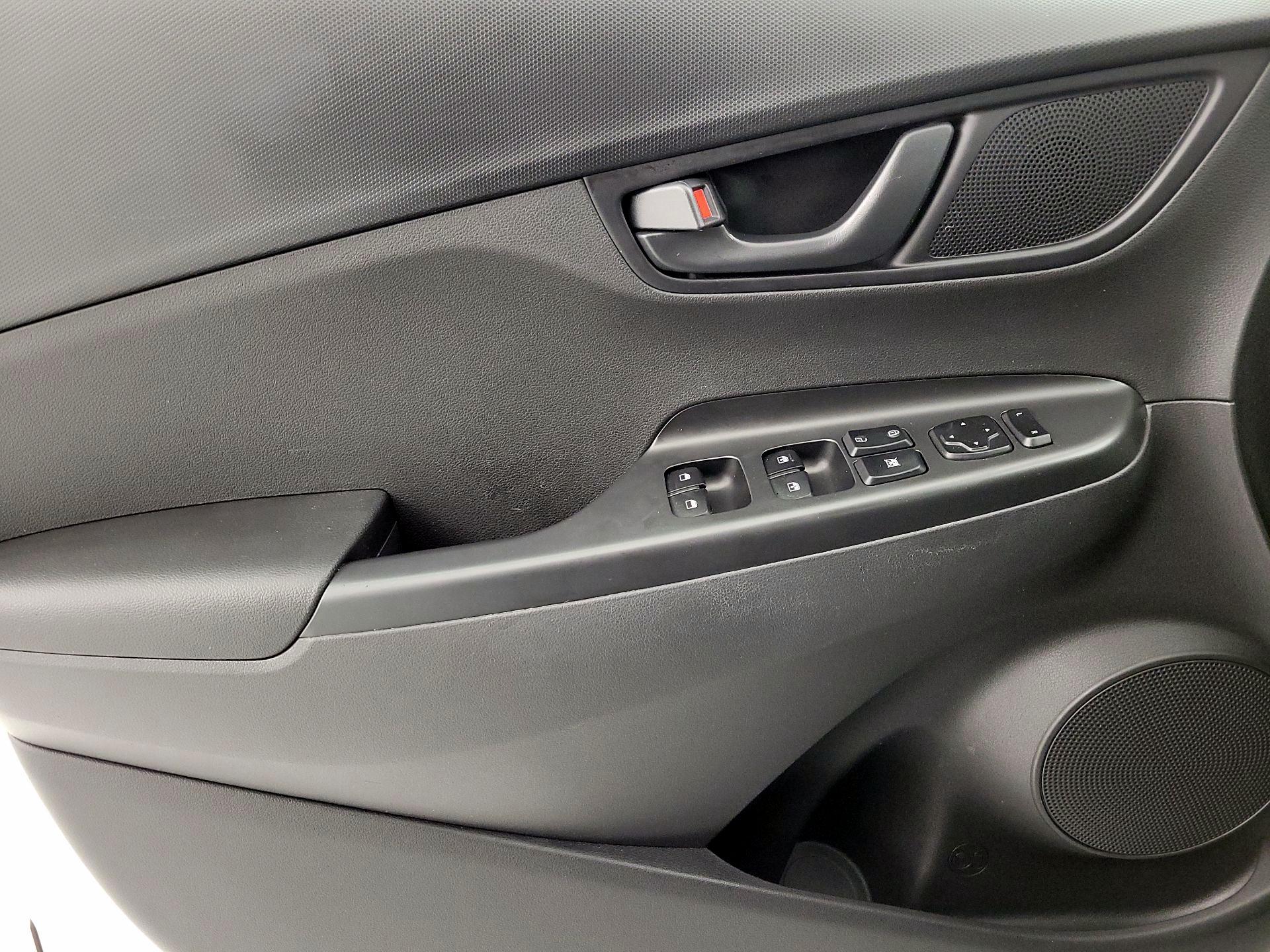 Thumbnail: 2023 Hyundai Kona - 12