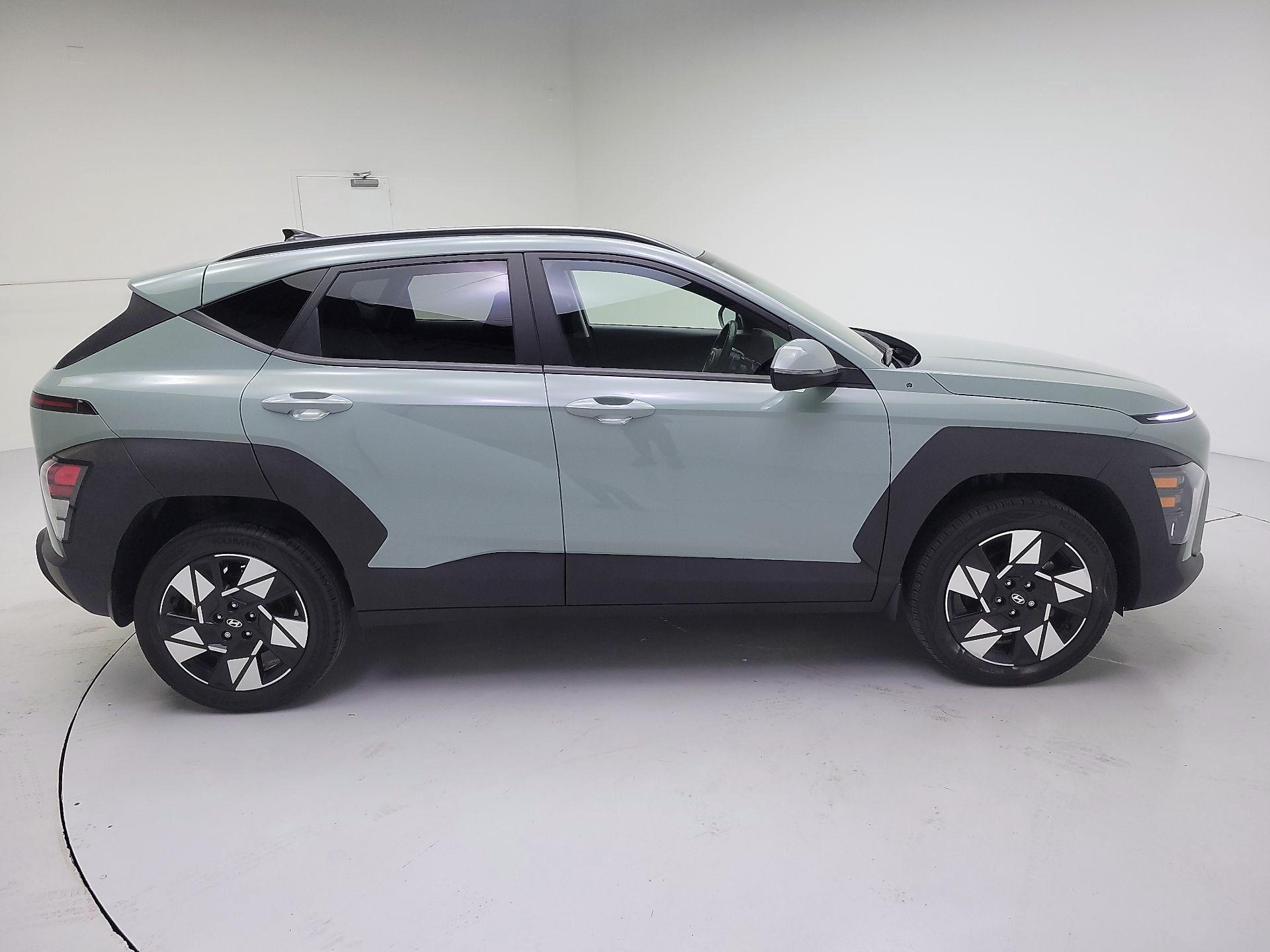 Thumbnail: 2024 Hyundai Kona - 4