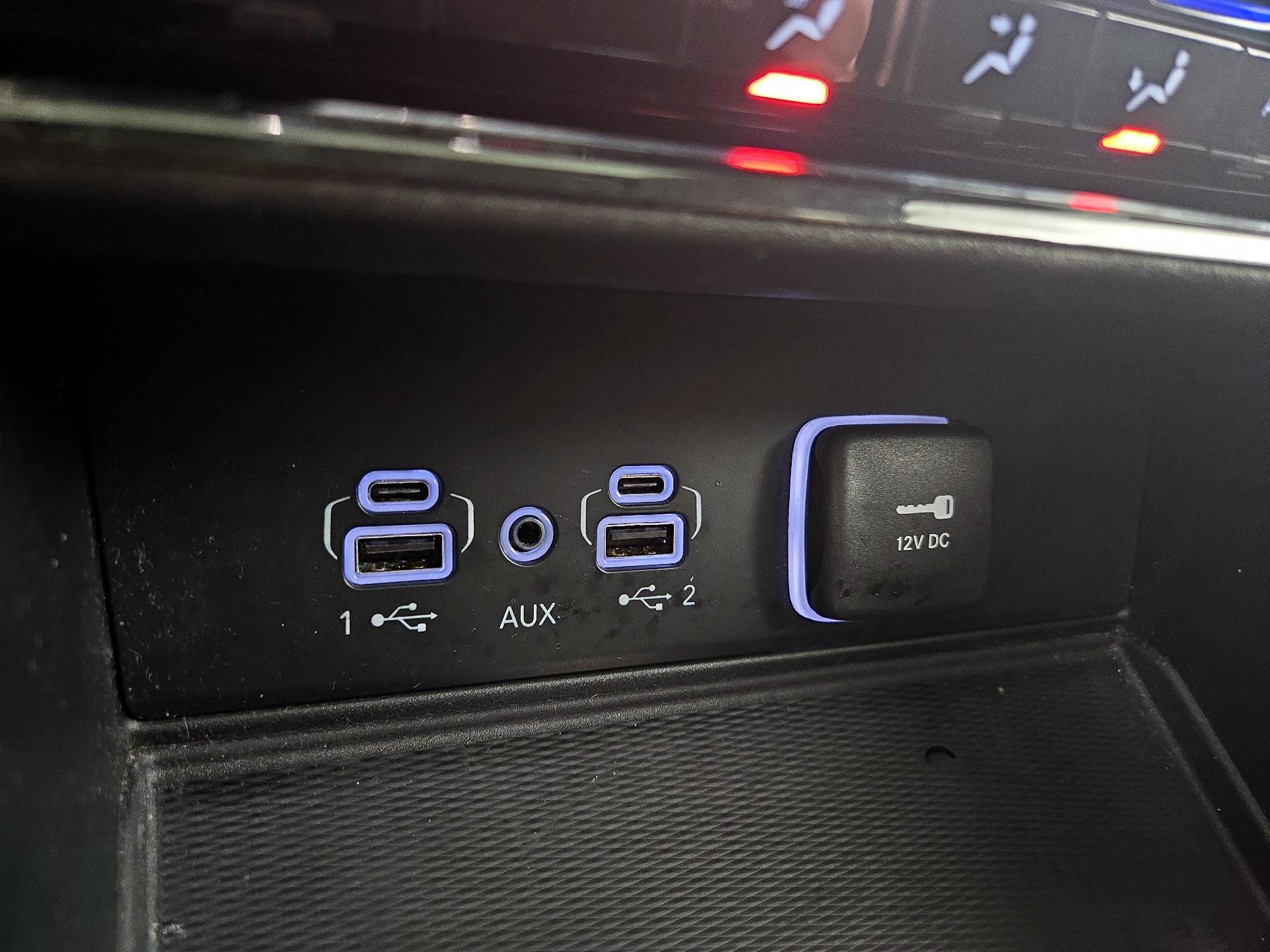 Thumbnail: 2023 Jeep Grand Cherokee - 18