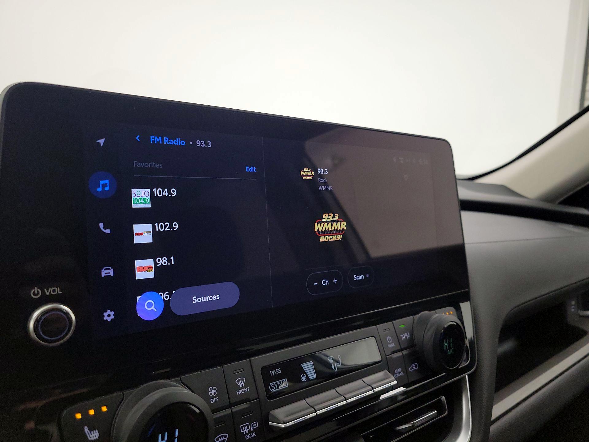 Thumbnail: 2025 Toyota Grand Highlander - 15