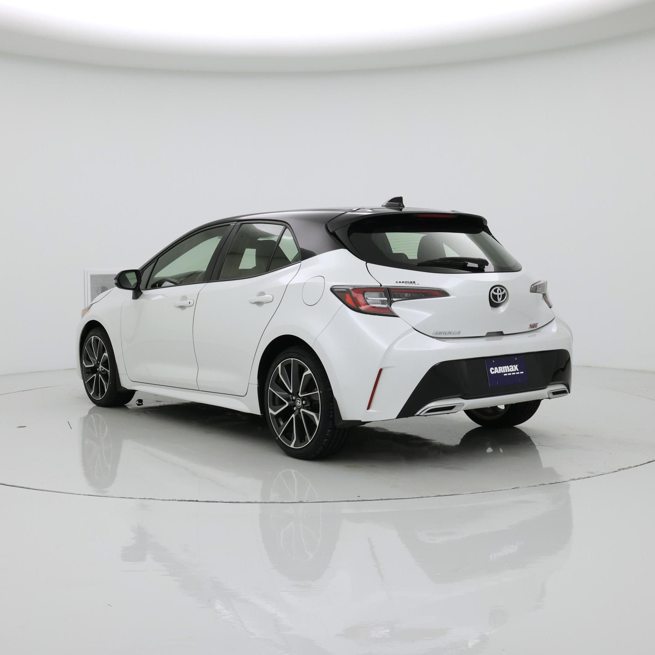 Thumbnail: 2022 Toyota Corolla - 2