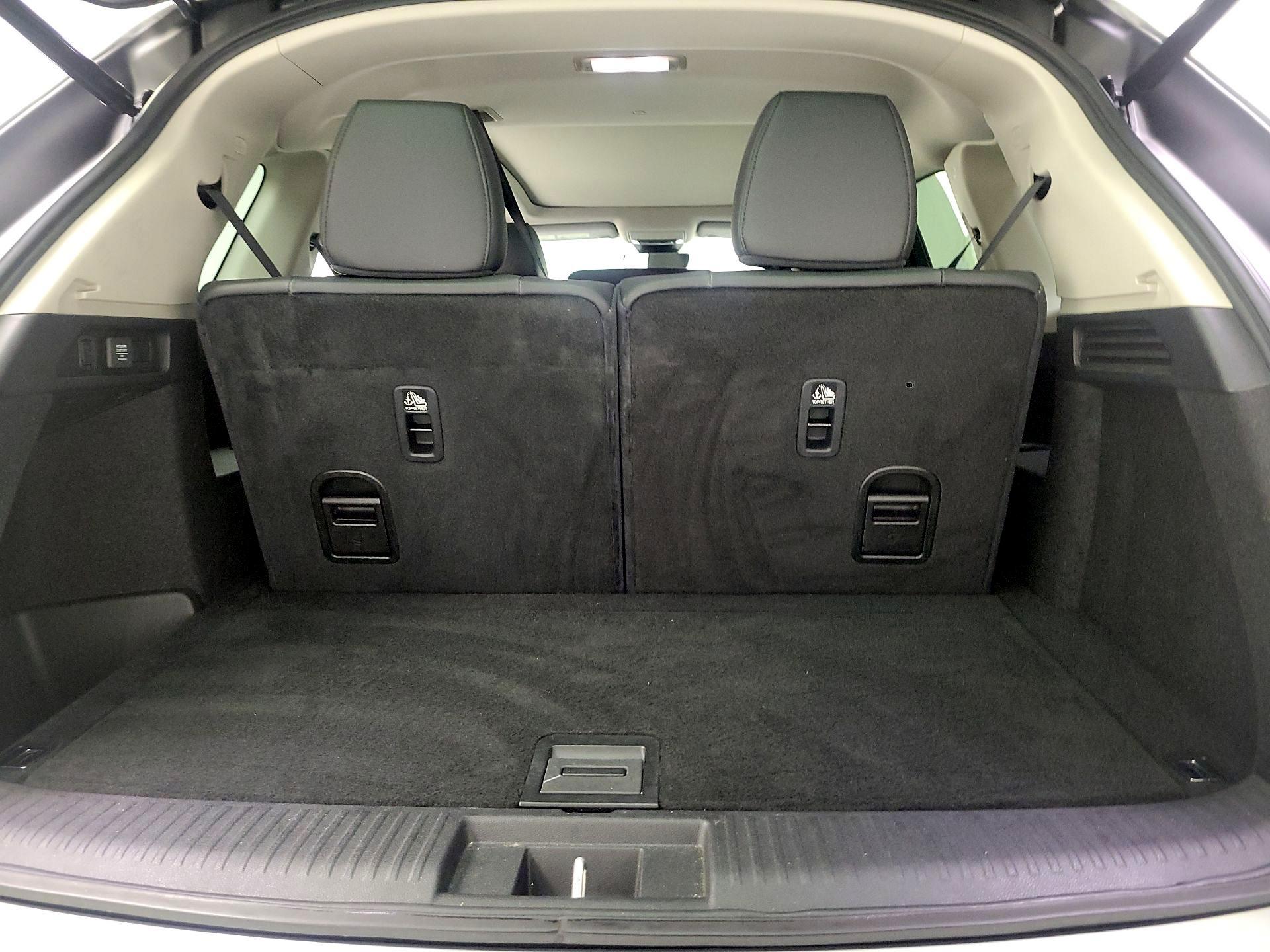 Thumbnail: 2023 Acura MDX - 18