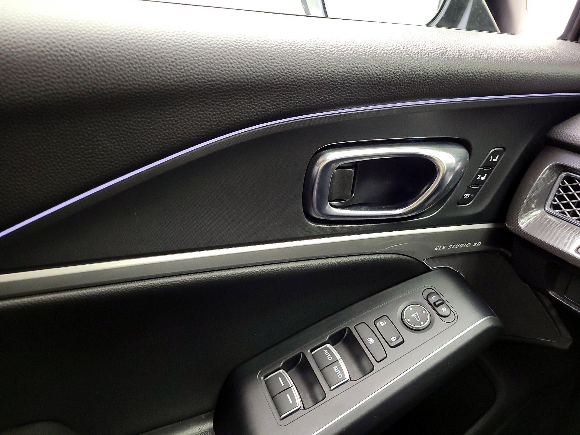 Thumbnail: 2023 Acura Integra - 10