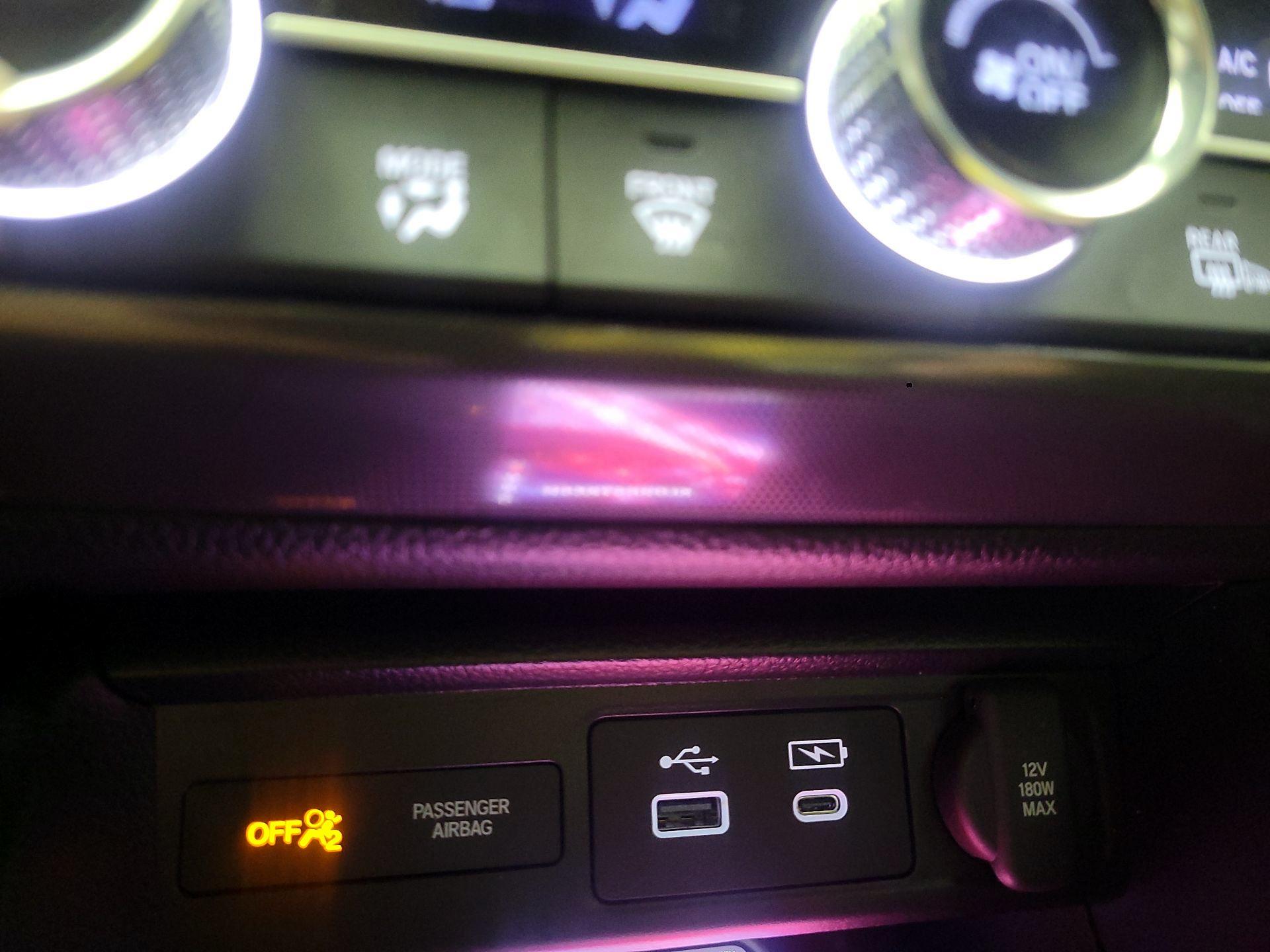 Thumbnail: 2023 Acura Integra - 16