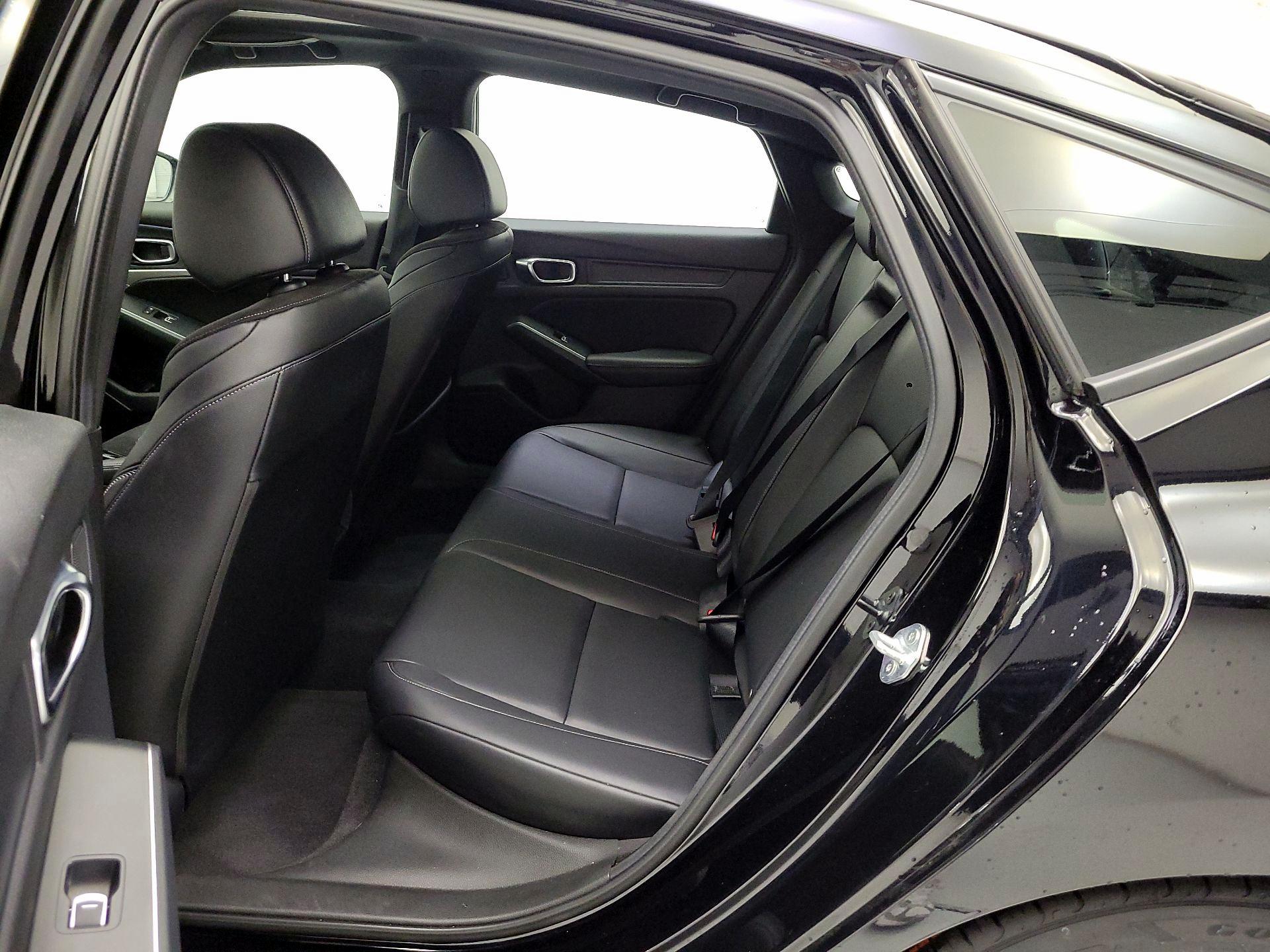 Thumbnail: 2023 Acura Integra - 18