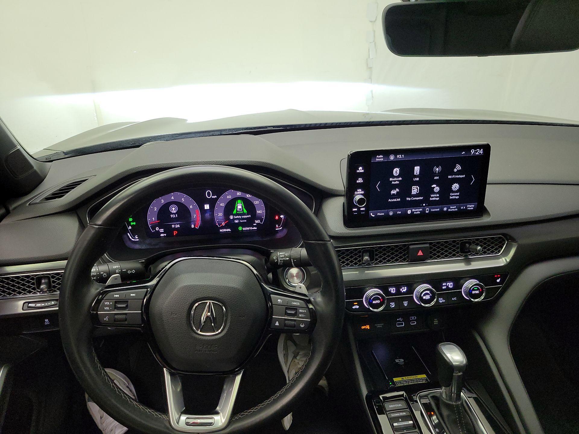 Thumbnail: 2023 Acura Integra - 8