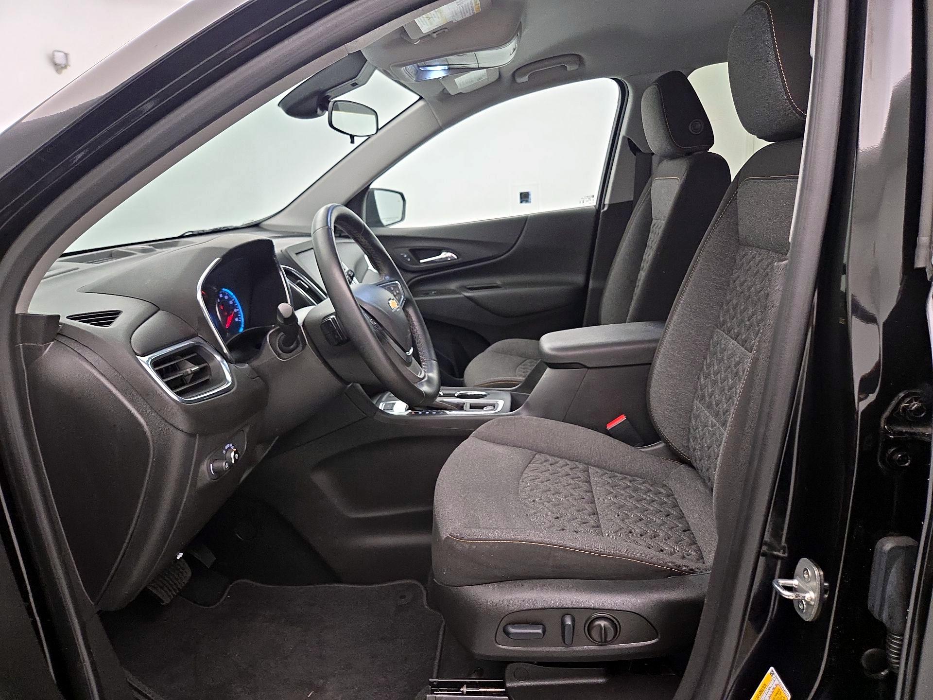 Thumbnail: 2023 Chevrolet Equinox - 11