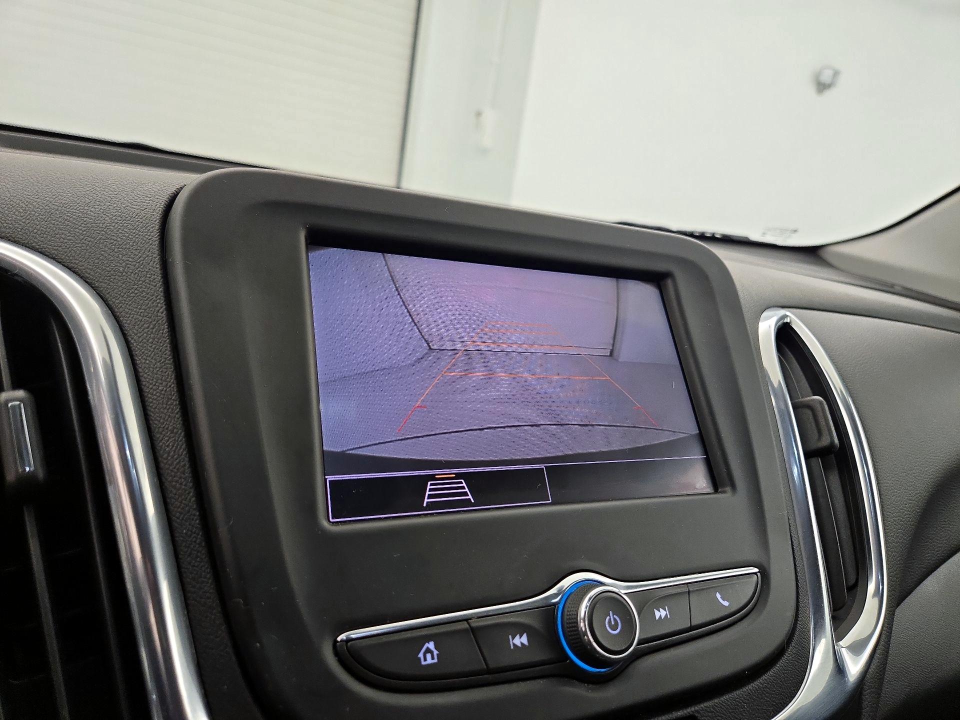 Thumbnail: 2023 Chevrolet Equinox - 14