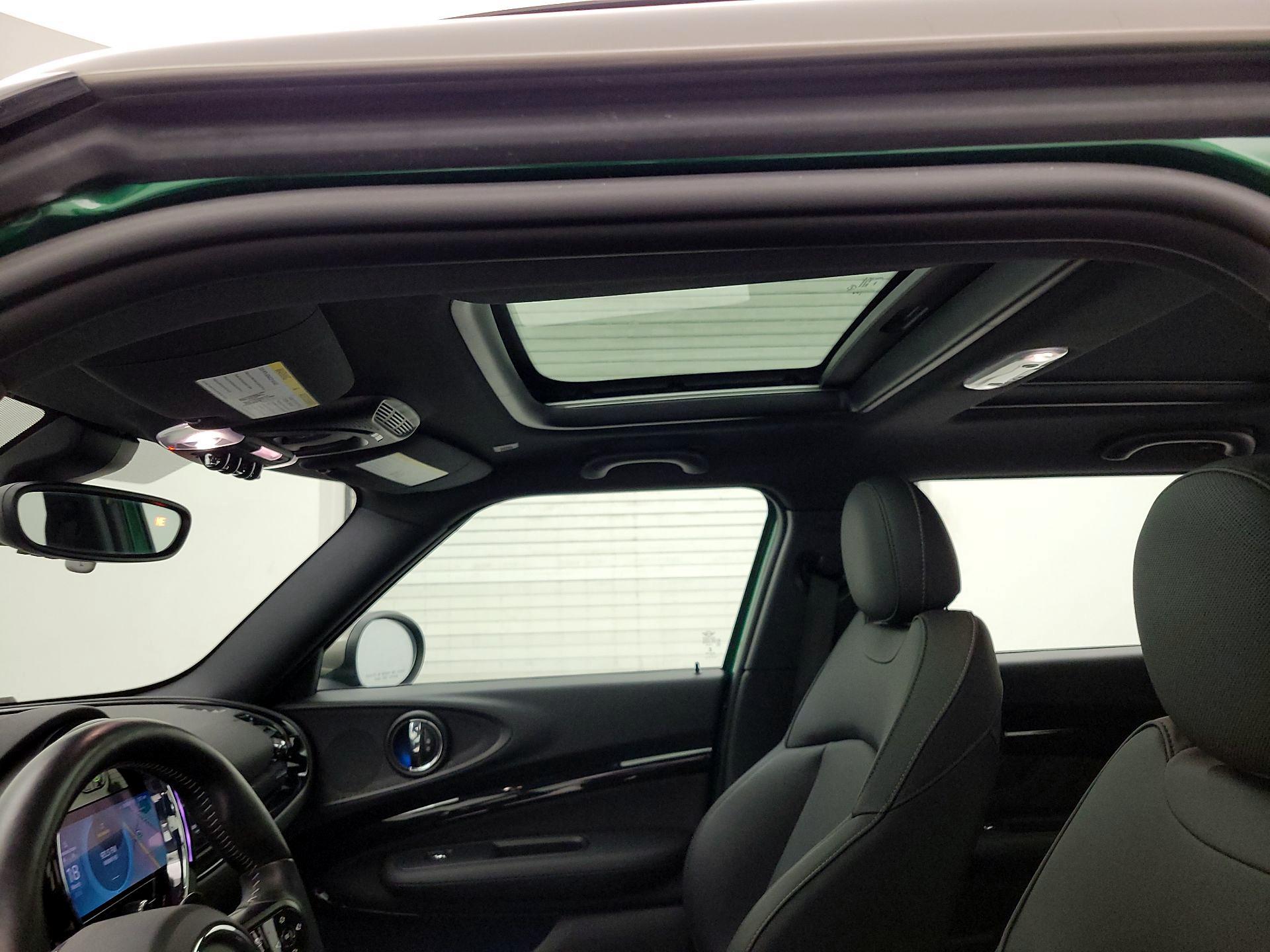 Thumbnail: 2022 MINI Cooper Clubman - 20