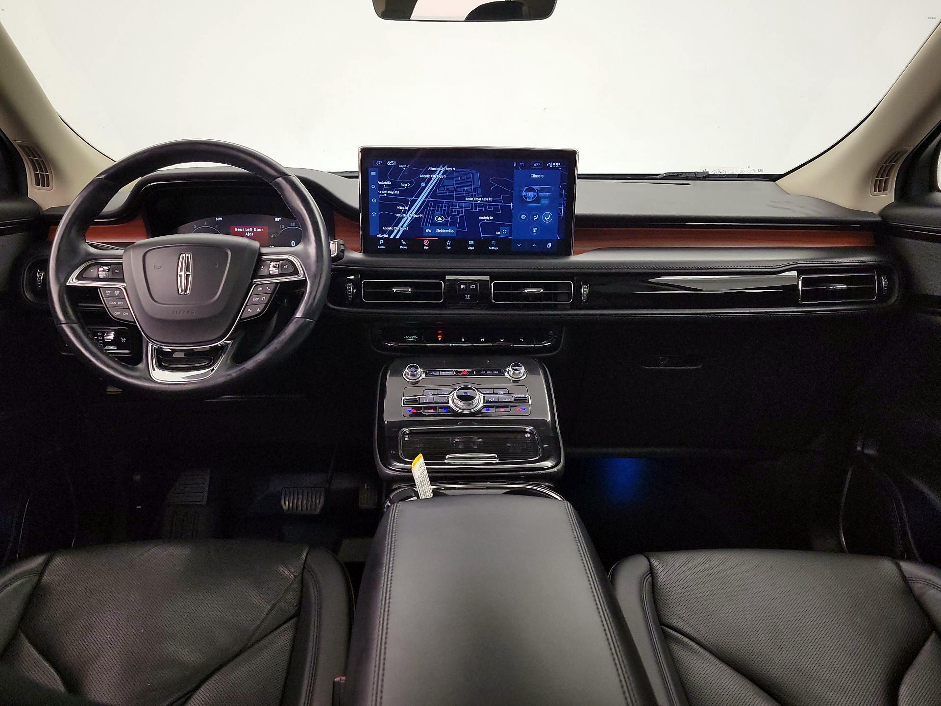 Thumbnail: 2022 Lincoln Nautilus - 9