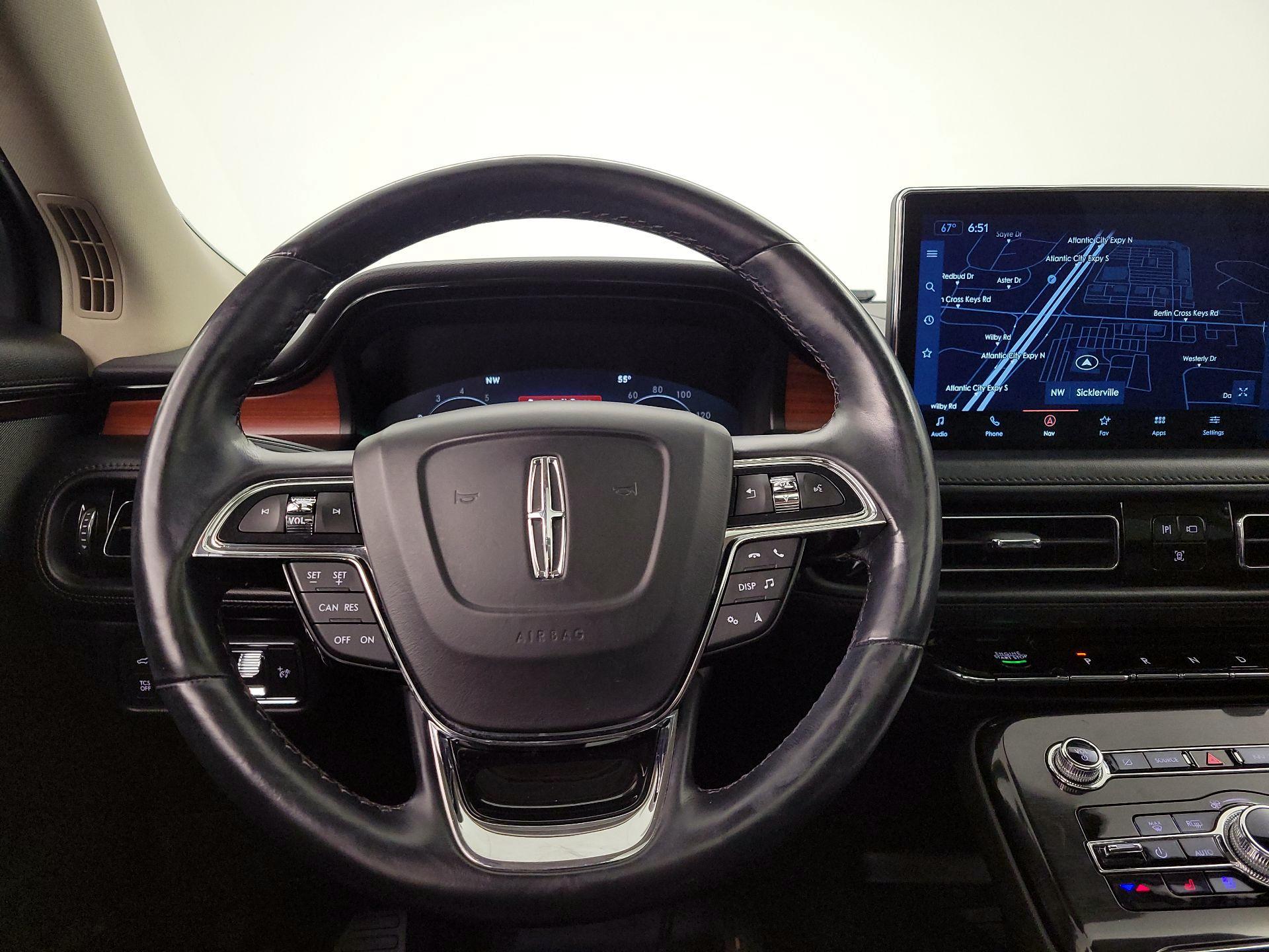 Thumbnail: 2022 Lincoln Nautilus - 10