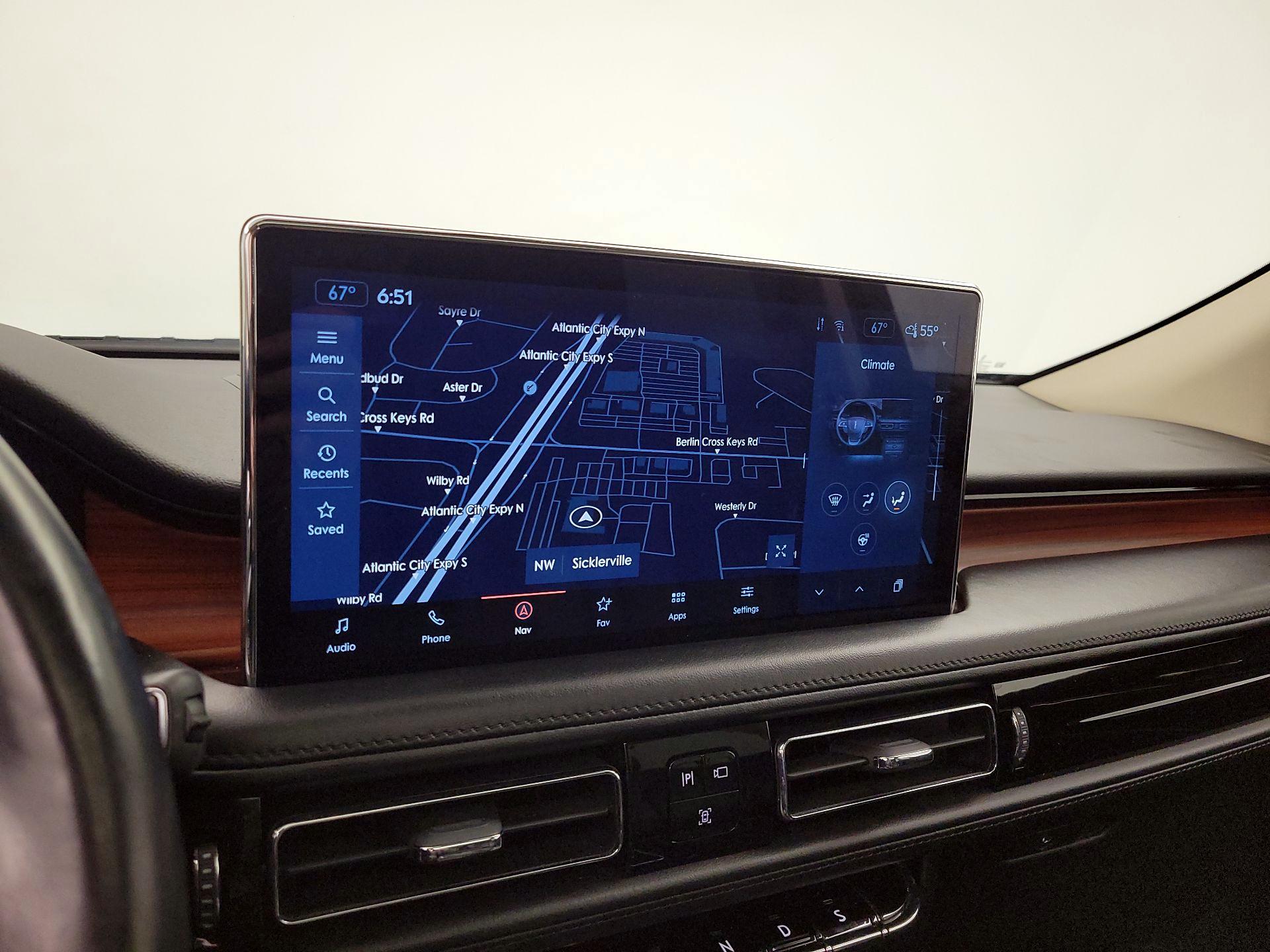 Thumbnail: 2022 Lincoln Nautilus - 14