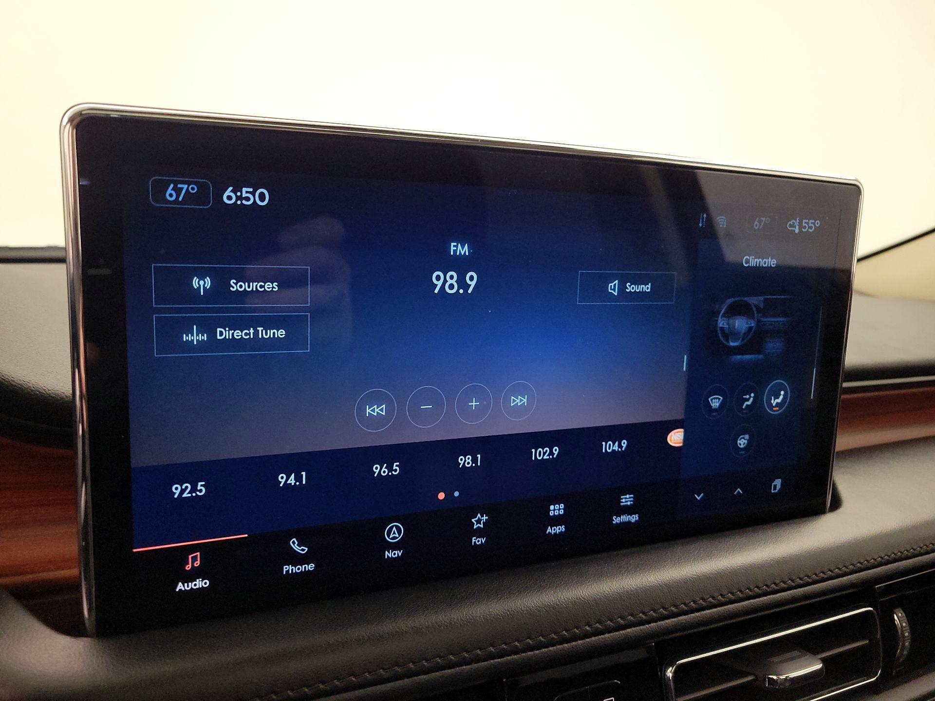 Thumbnail: 2022 Lincoln Nautilus - 16