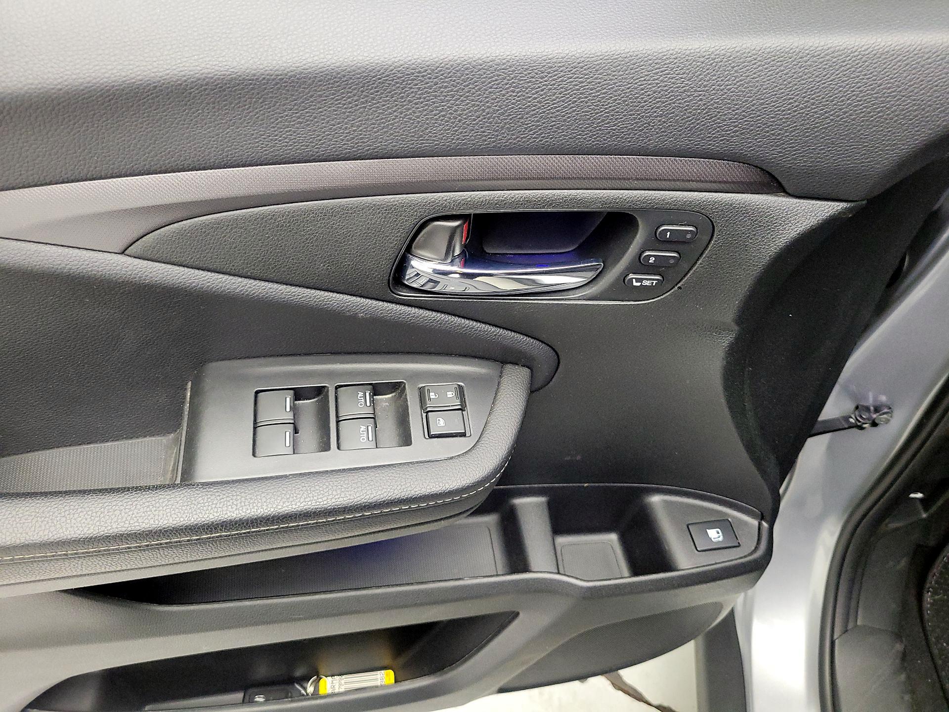 Thumbnail: 2023 Honda Ridgeline - 10