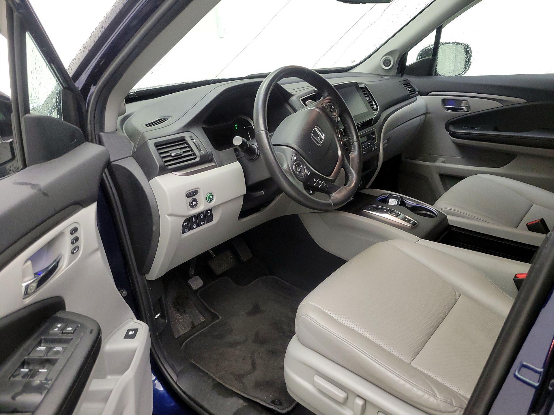 Thumbnail: 2023 Honda Ridgeline - 9