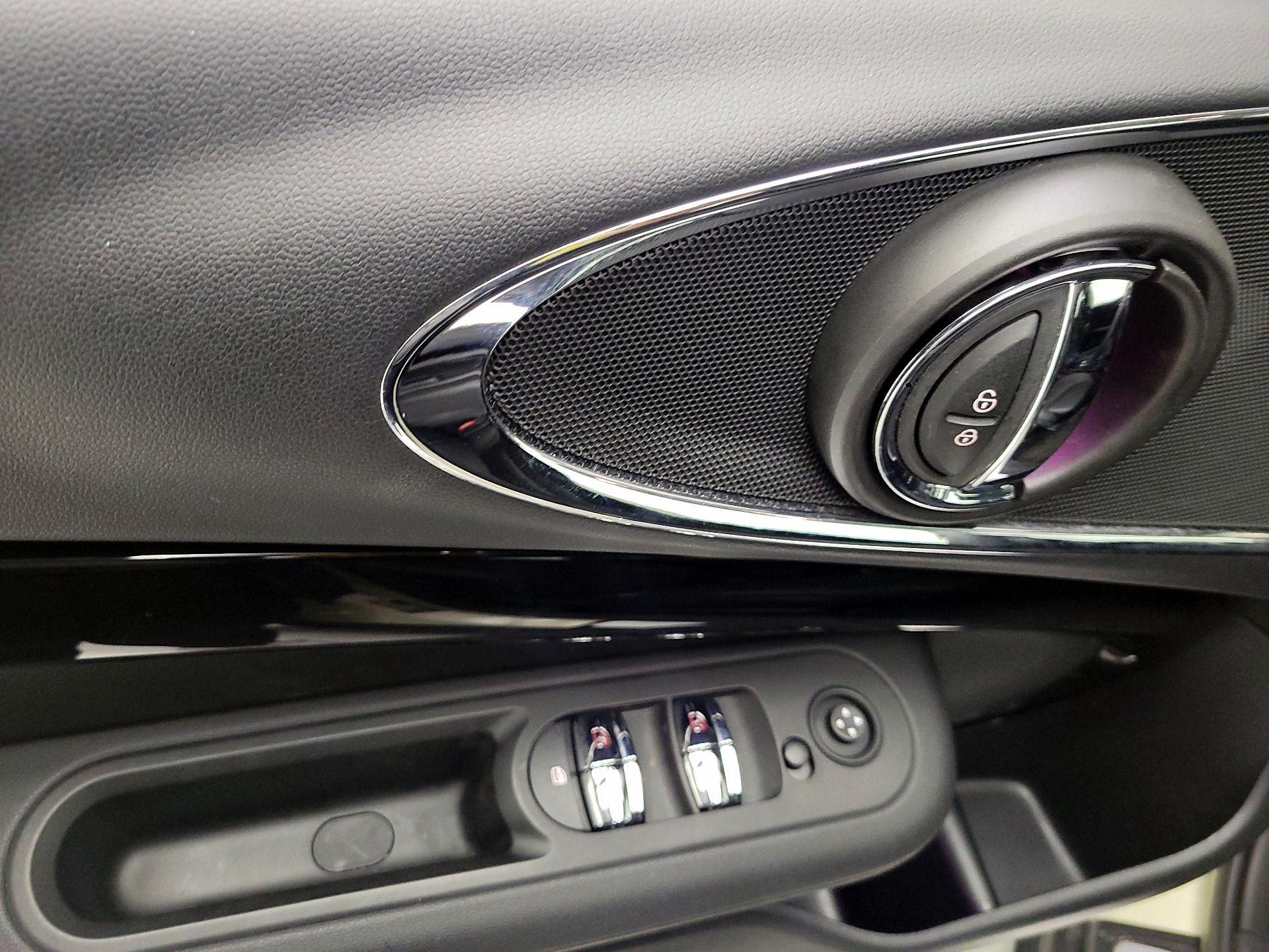 Thumbnail: 2023 MINI Cooper Clubman - 10