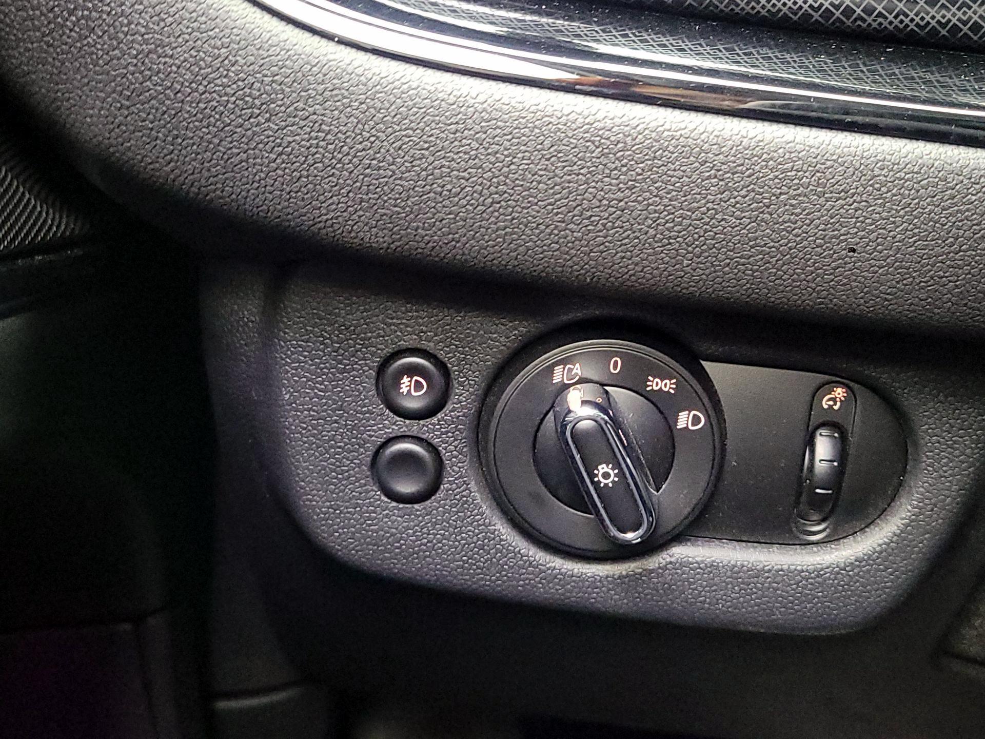 Thumbnail: 2023 MINI Cooper Clubman - 11