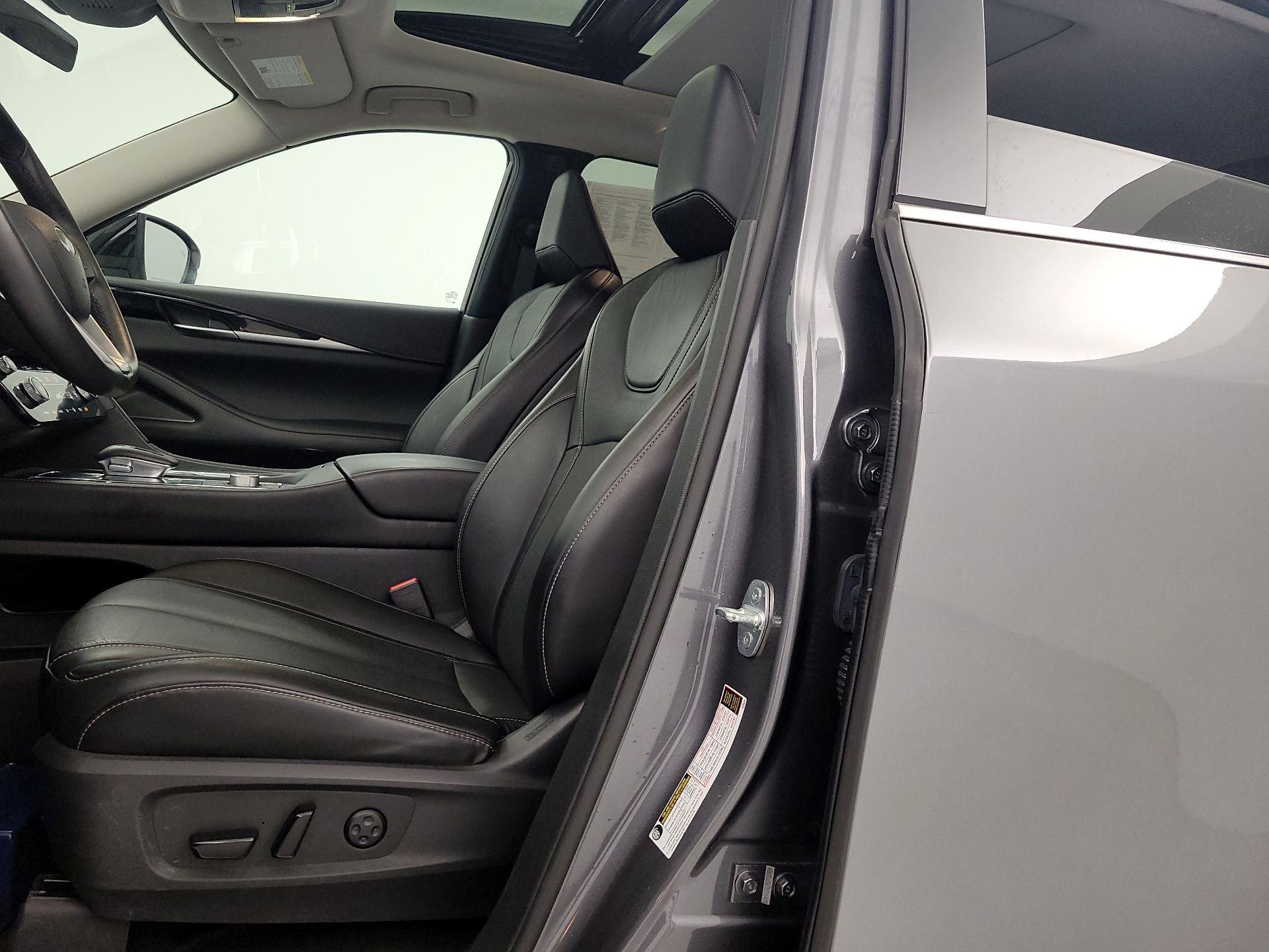 Thumbnail: 2023 INFINITI QX60 - 11