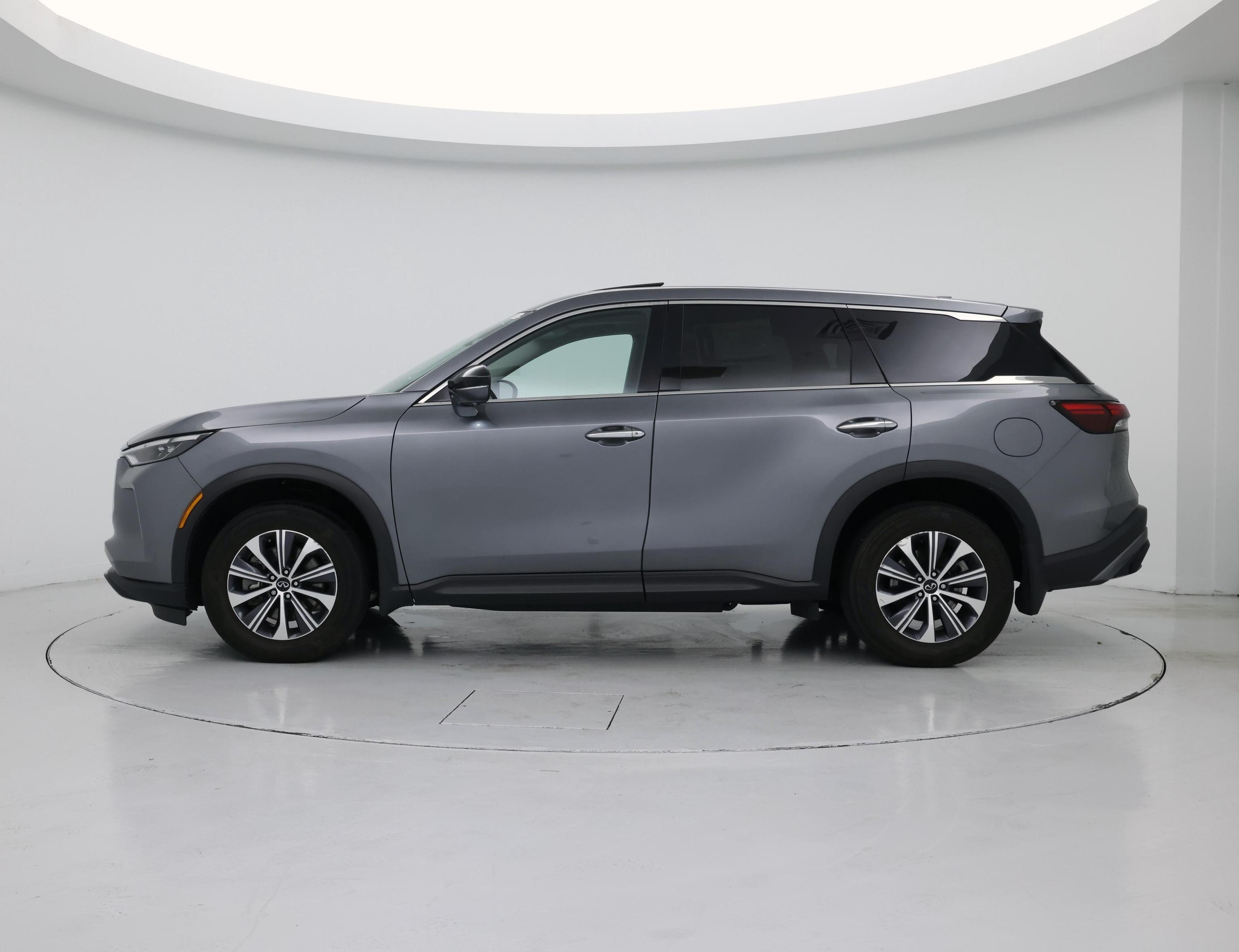 Thumbnail: 2023 INFINITI QX60 - 3