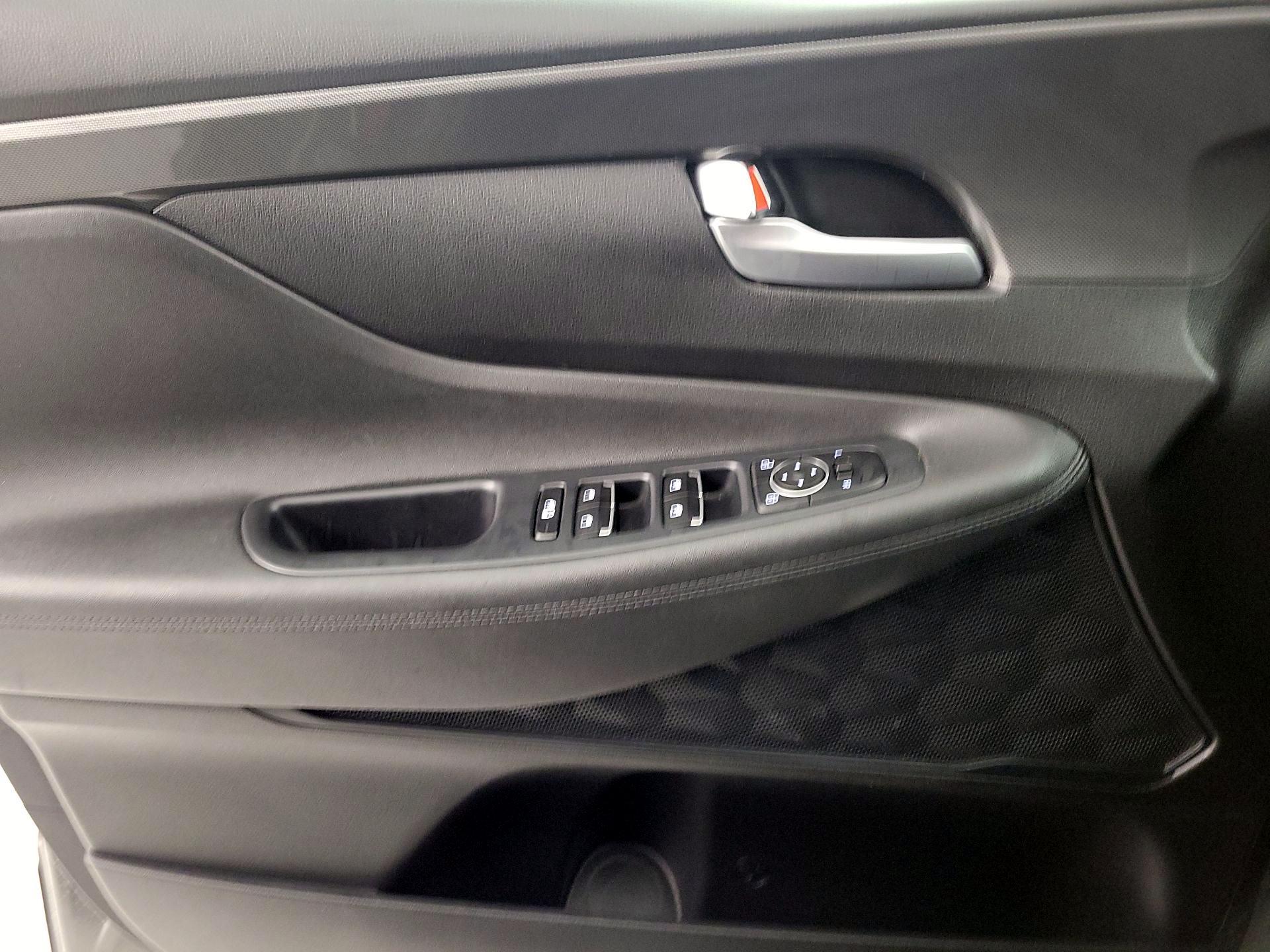 Thumbnail: 2023 Hyundai Santa Fe - 12