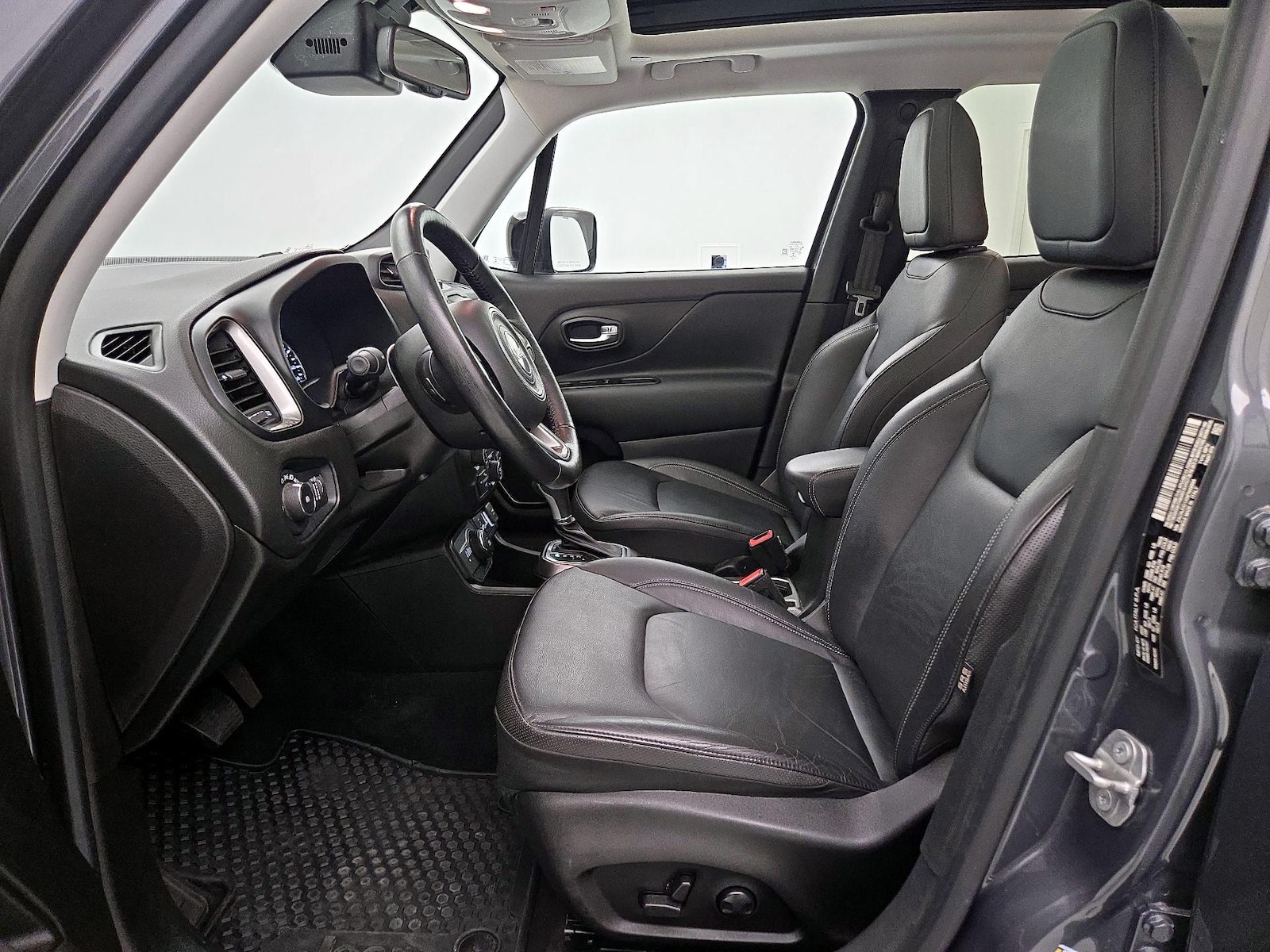 2022 Jeep Renegade Limited - Photo 12