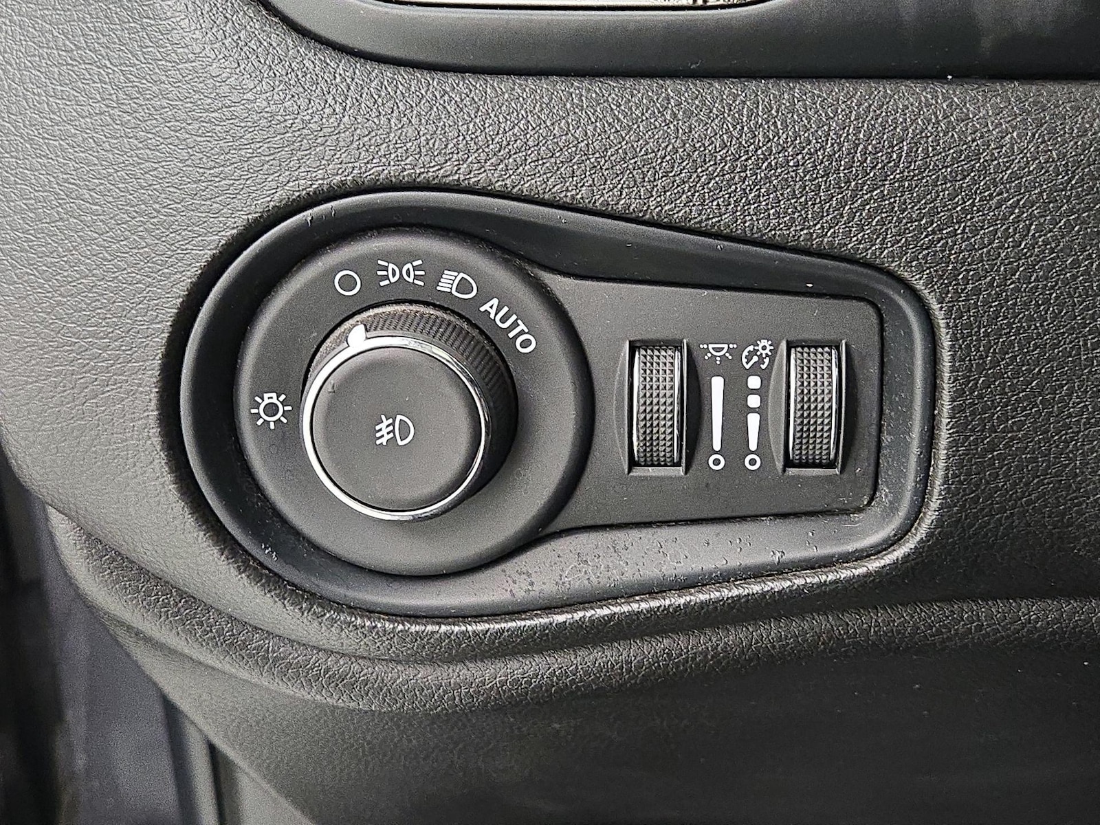 2022 Jeep Renegade Limited - Photo 14
