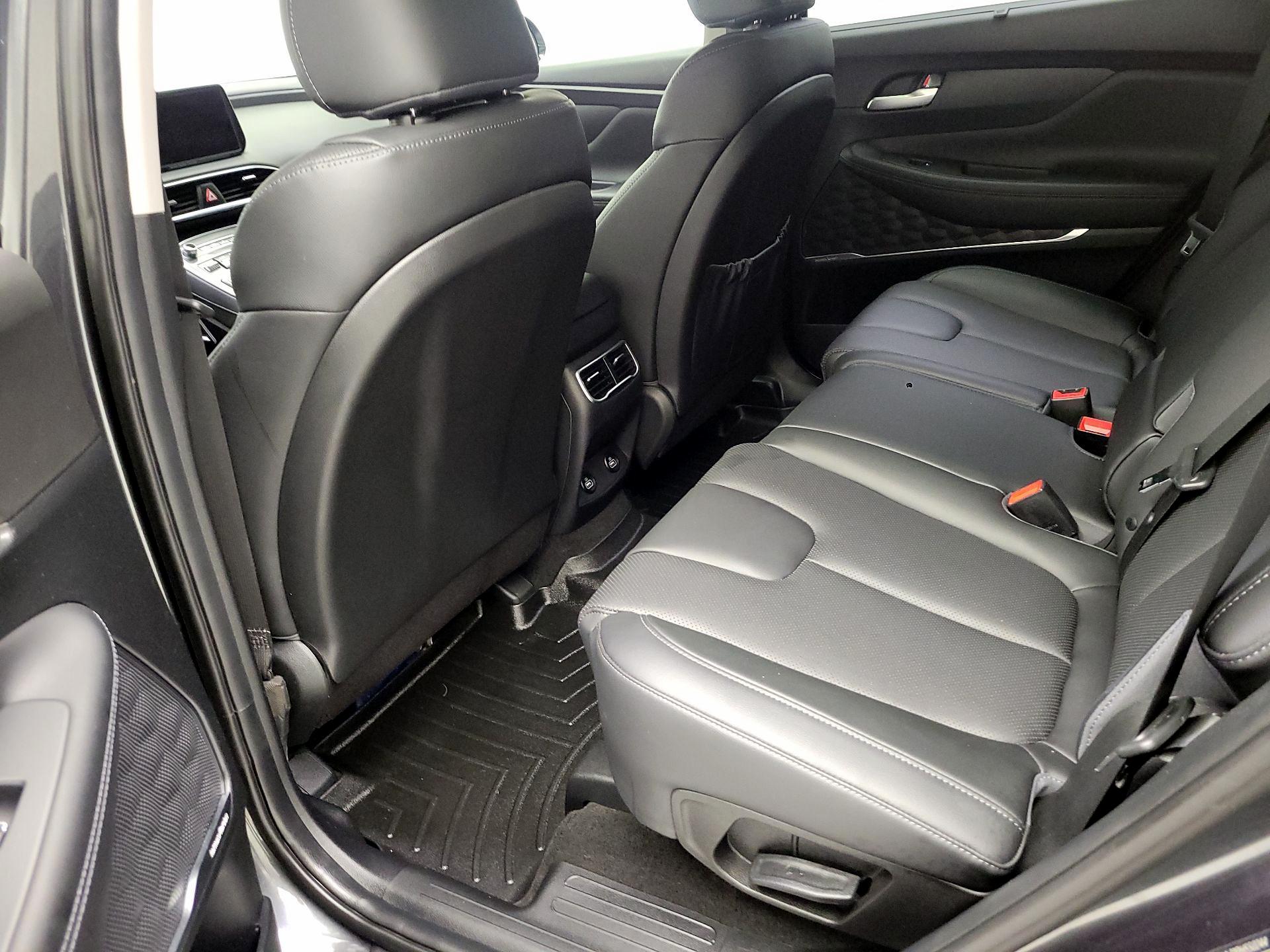 Thumbnail: 2023 Hyundai Santa Fe - 17