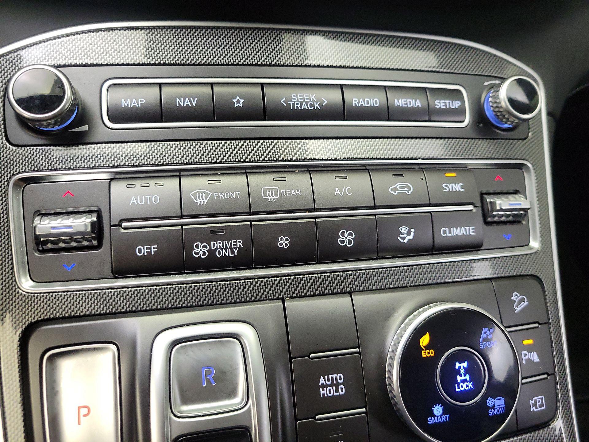 Thumbnail: 2023 Hyundai Santa Fe - 17