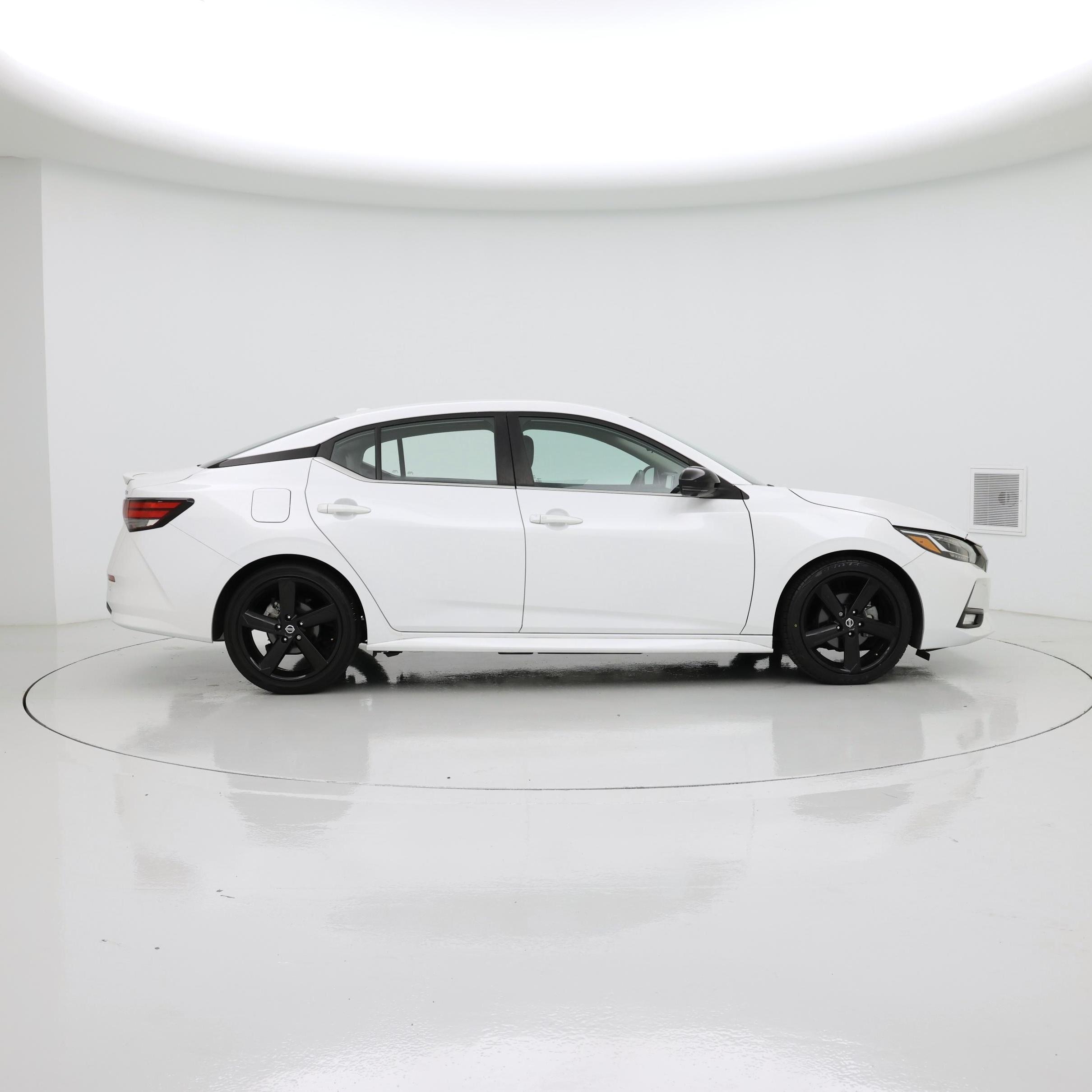 Thumbnail: 2022 Nissan Sentra - 7