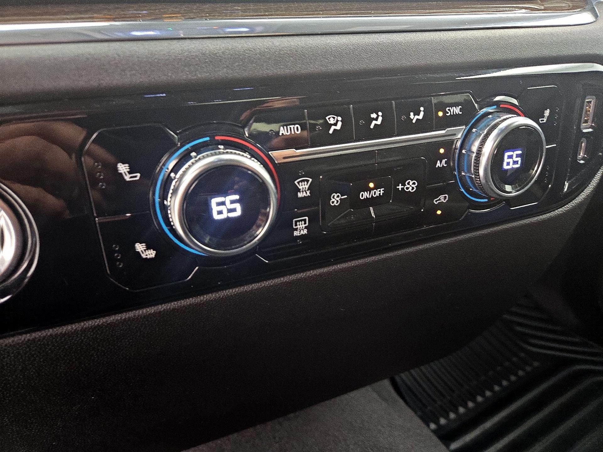 Thumbnail: 2023 GMC Sierra 1500 - 17