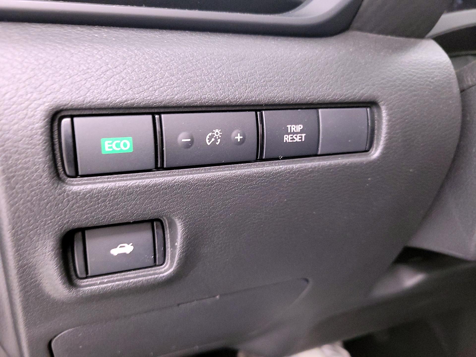 Thumbnail: 2025 Nissan Sentra - 13