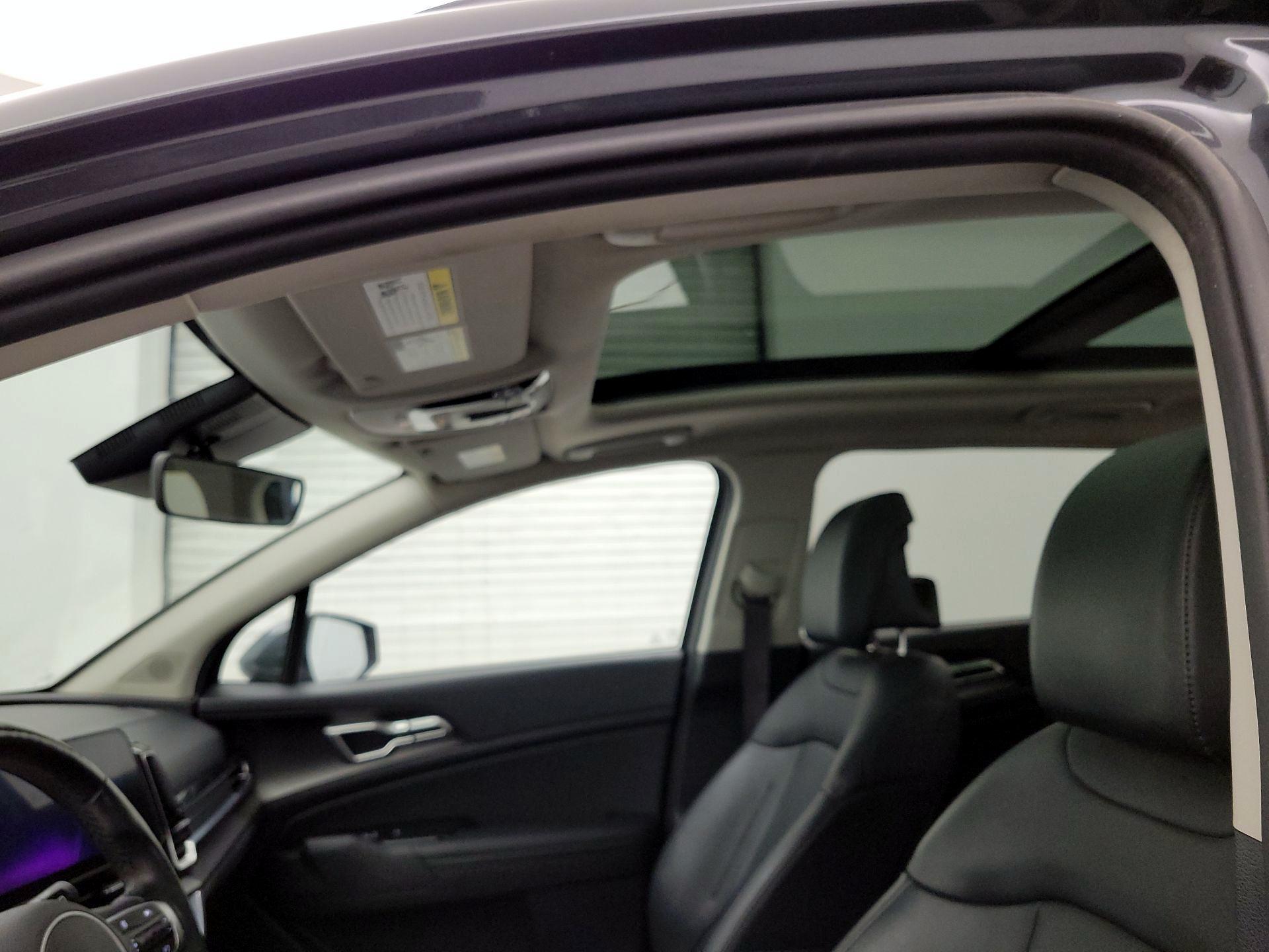 Thumbnail: 2023 Kia Sportage - 20
