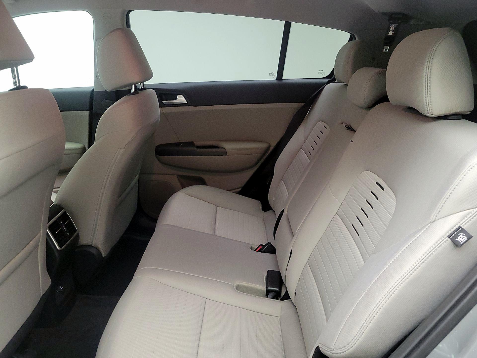 Thumbnail: 2022 Kia Sportage - 17