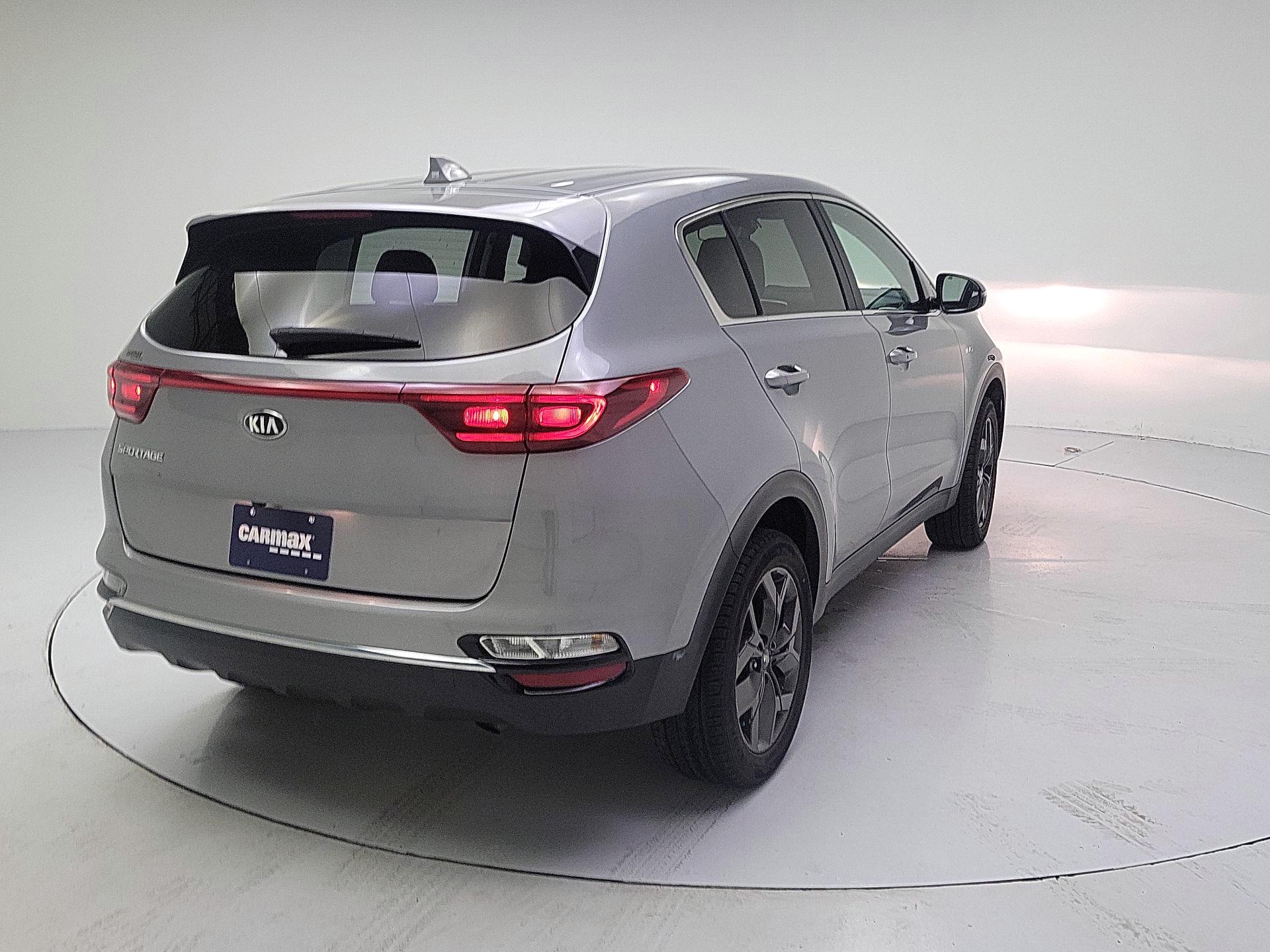 Thumbnail: 2022 Kia Sportage - 5