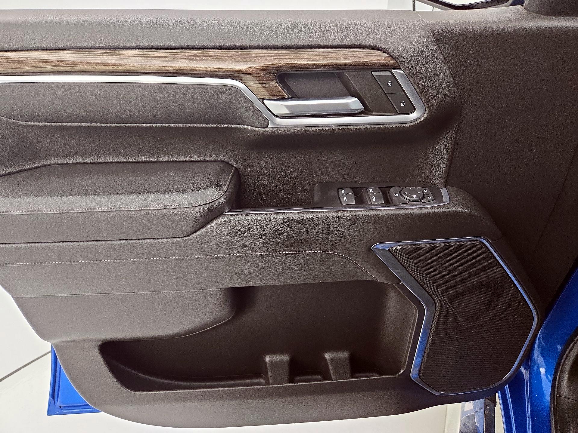 Thumbnail: 2022 Chevrolet Silverado 1500 - 12