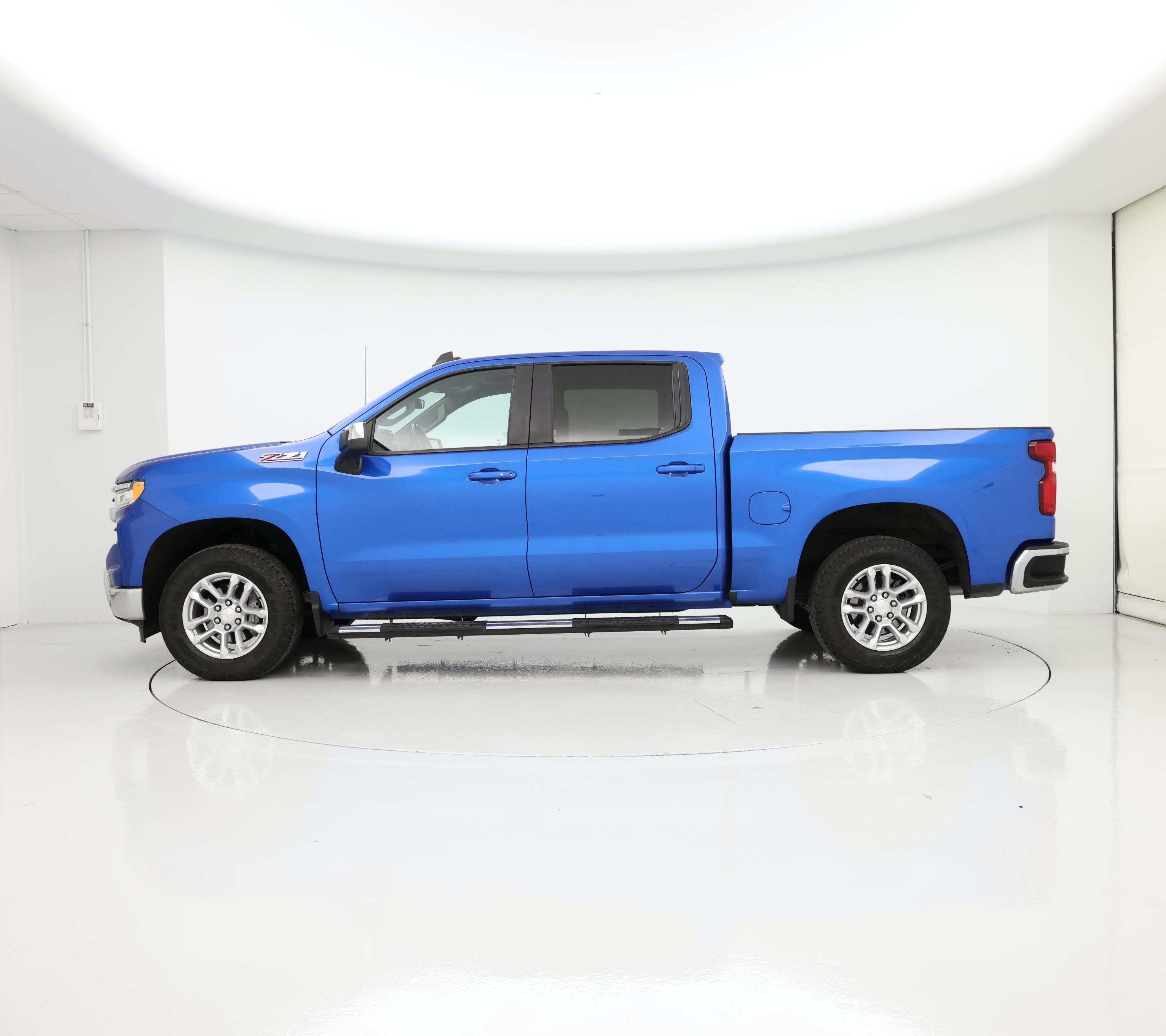 Thumbnail: 2022 Chevrolet Silverado 1500 - 2