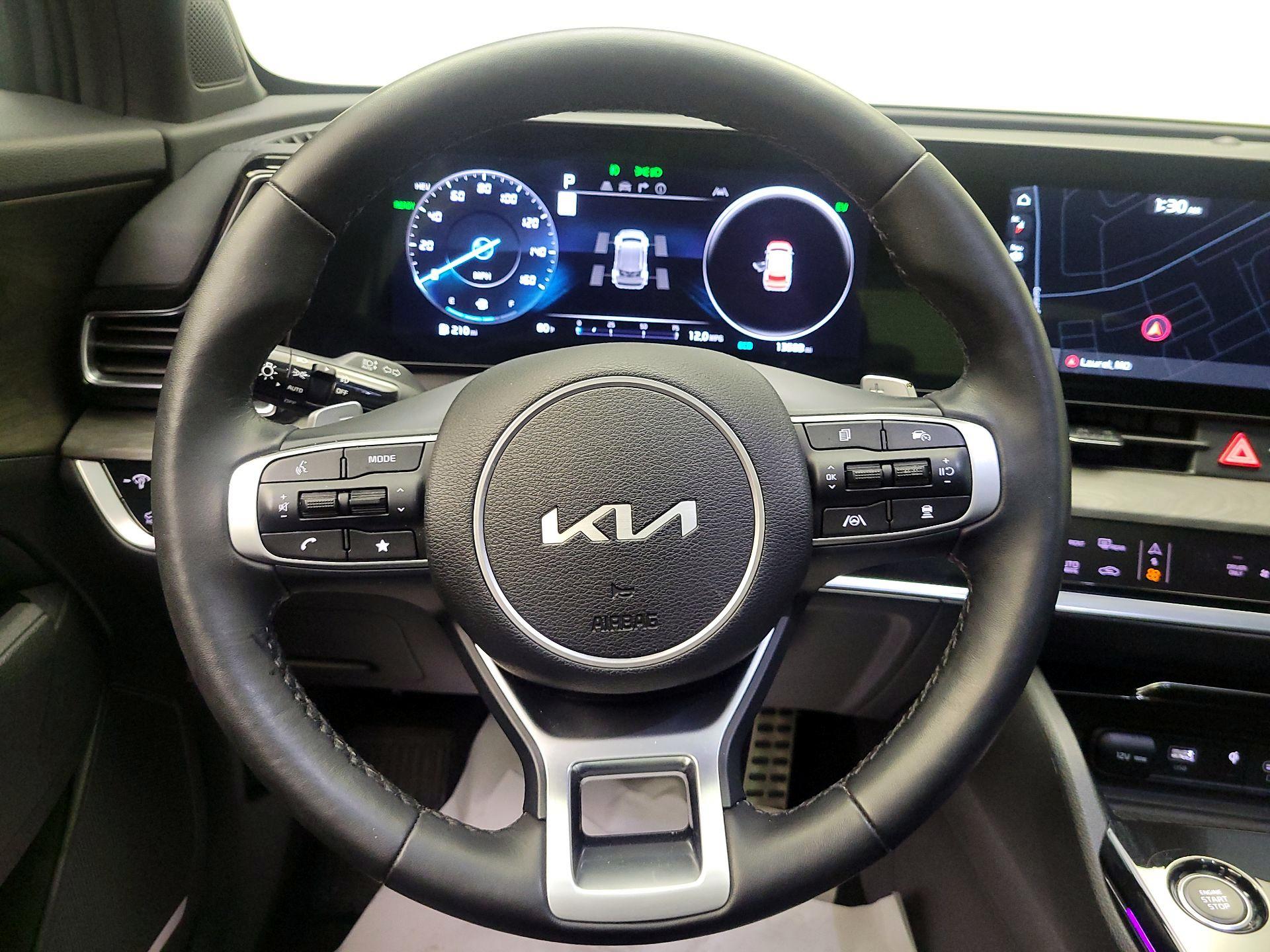 Thumbnail: 2023 Kia Sportage - 10