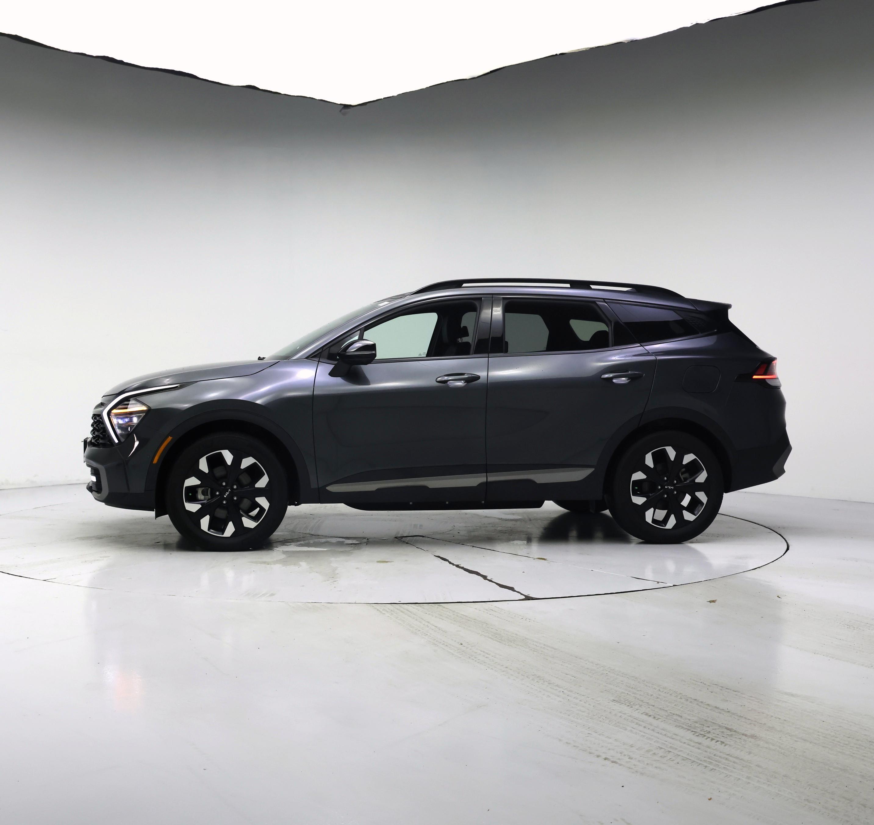 Thumbnail: 2023 Kia Sportage - 3