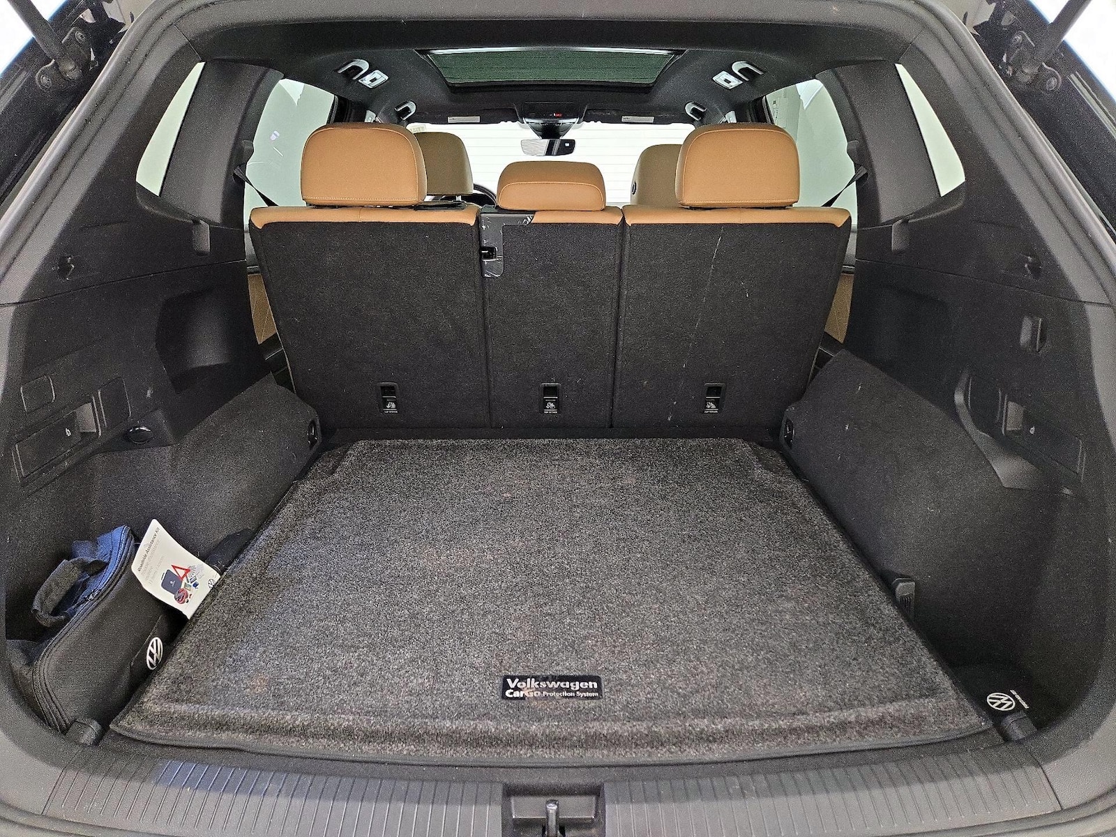 2022 Volkswagen Tiguan SE - Photo 22