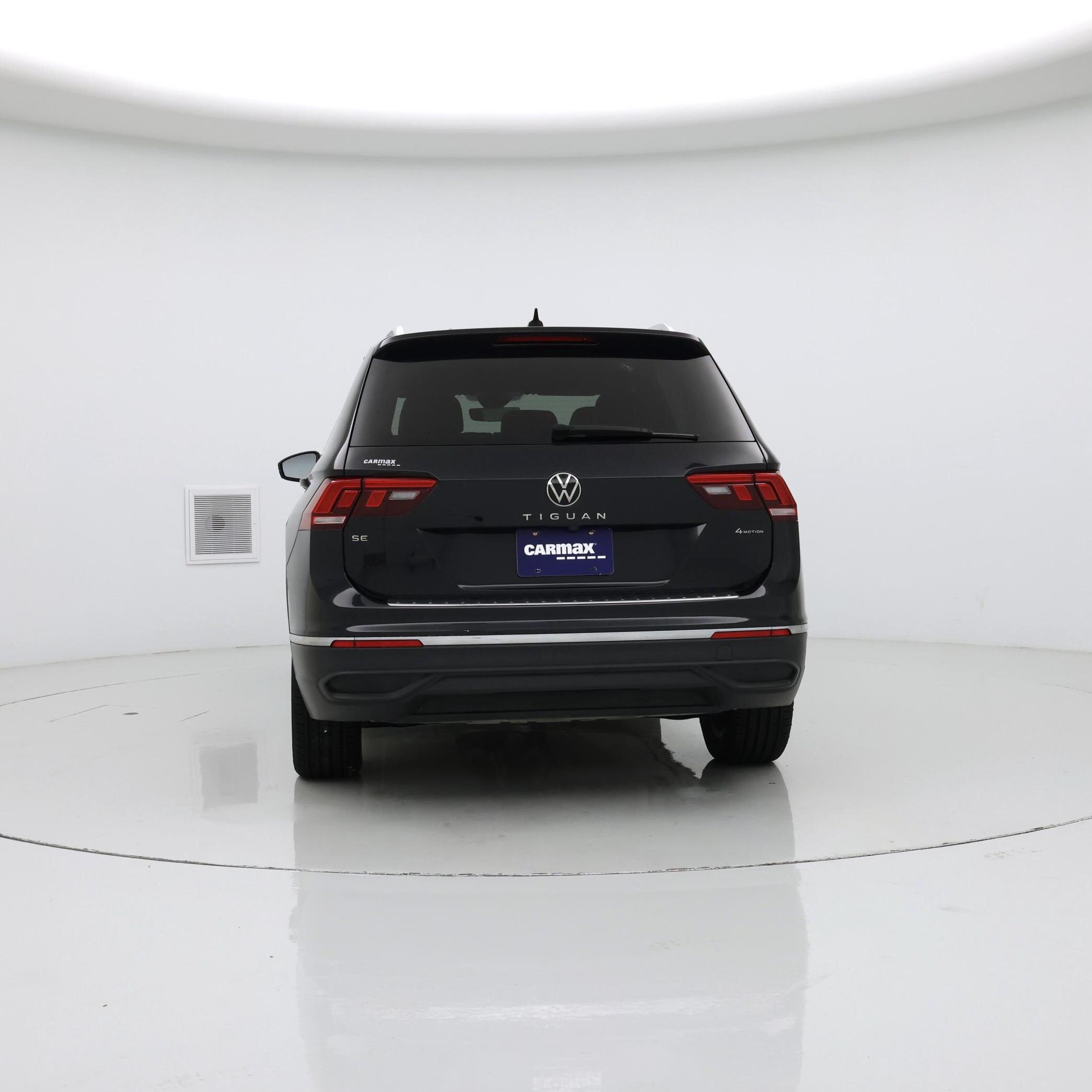 Thumbnail: 2022 Volkswagen Tiguan - 6