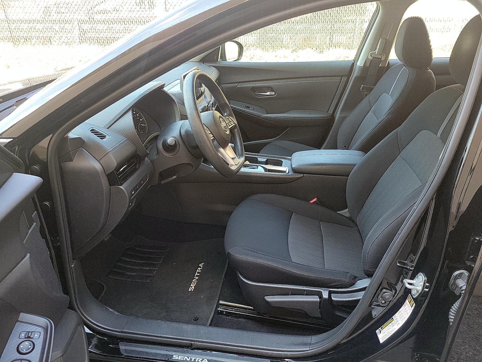 Thumbnail: 2024 Nissan Sentra - 9