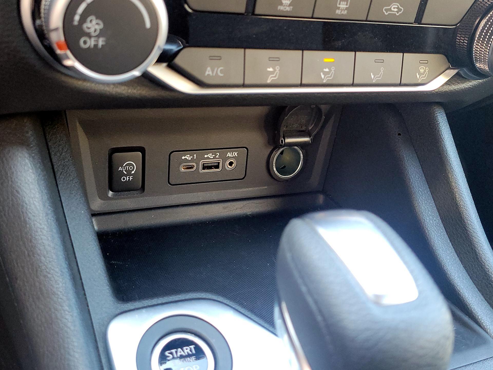 Thumbnail: 2024 Nissan Sentra - 16