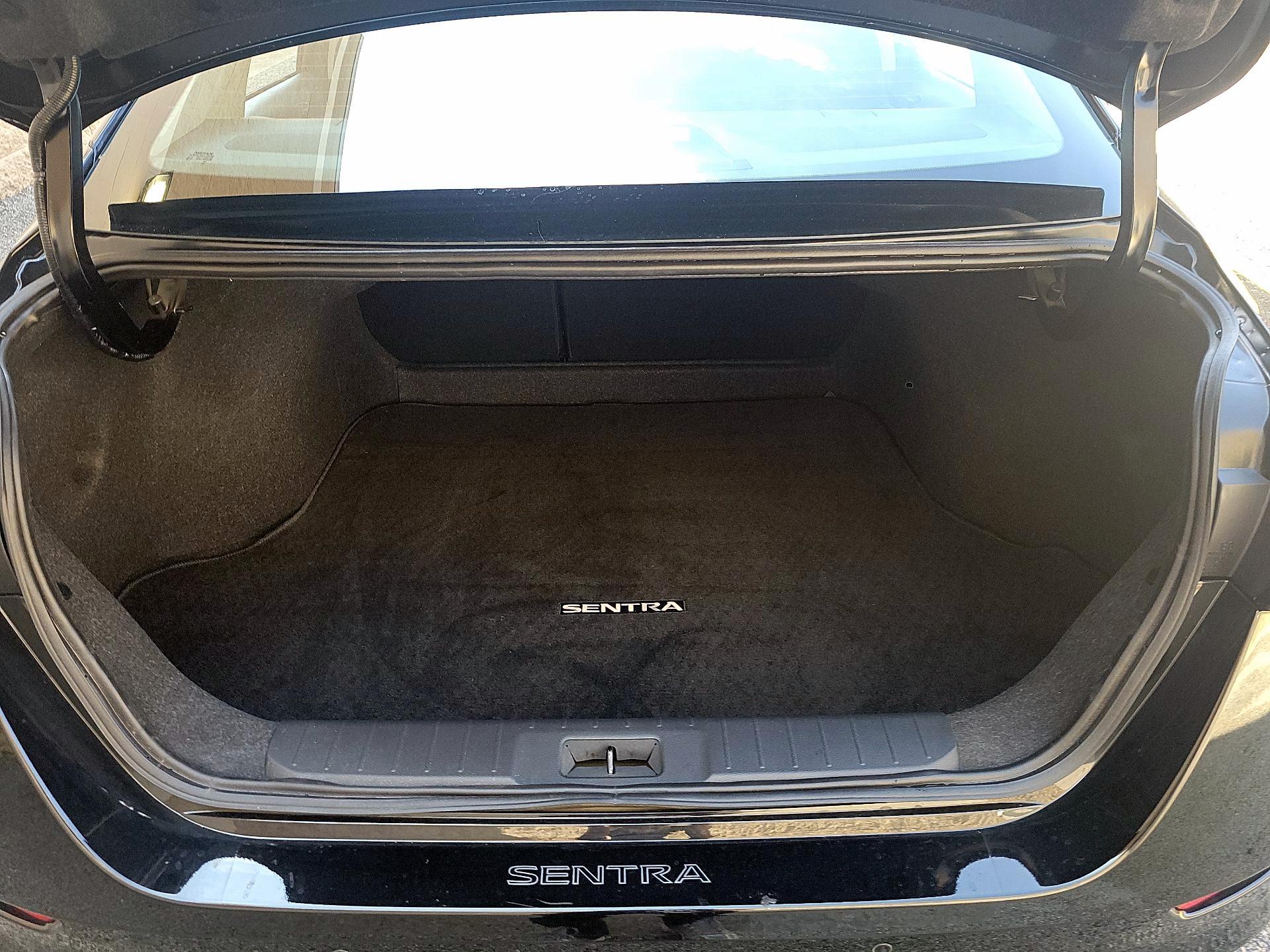 Thumbnail: 2024 Nissan Sentra - 18