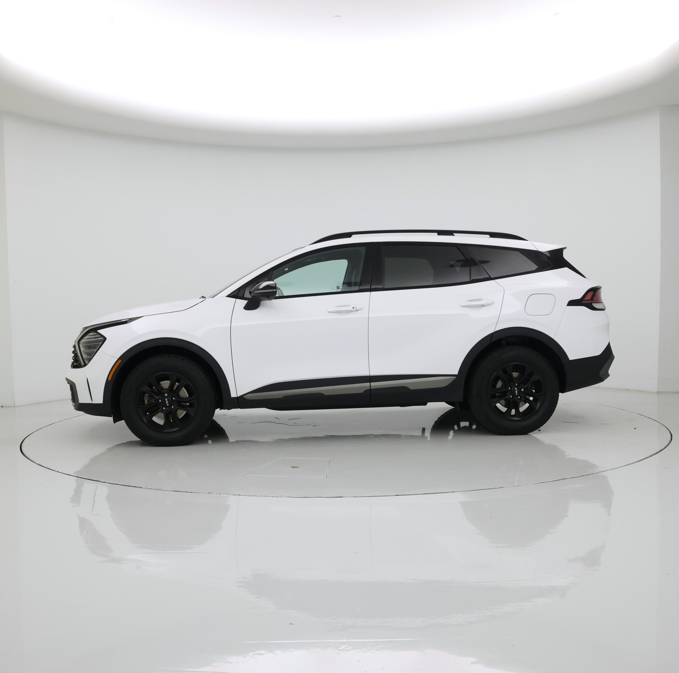 Thumbnail: 2023 Kia Sportage - 3