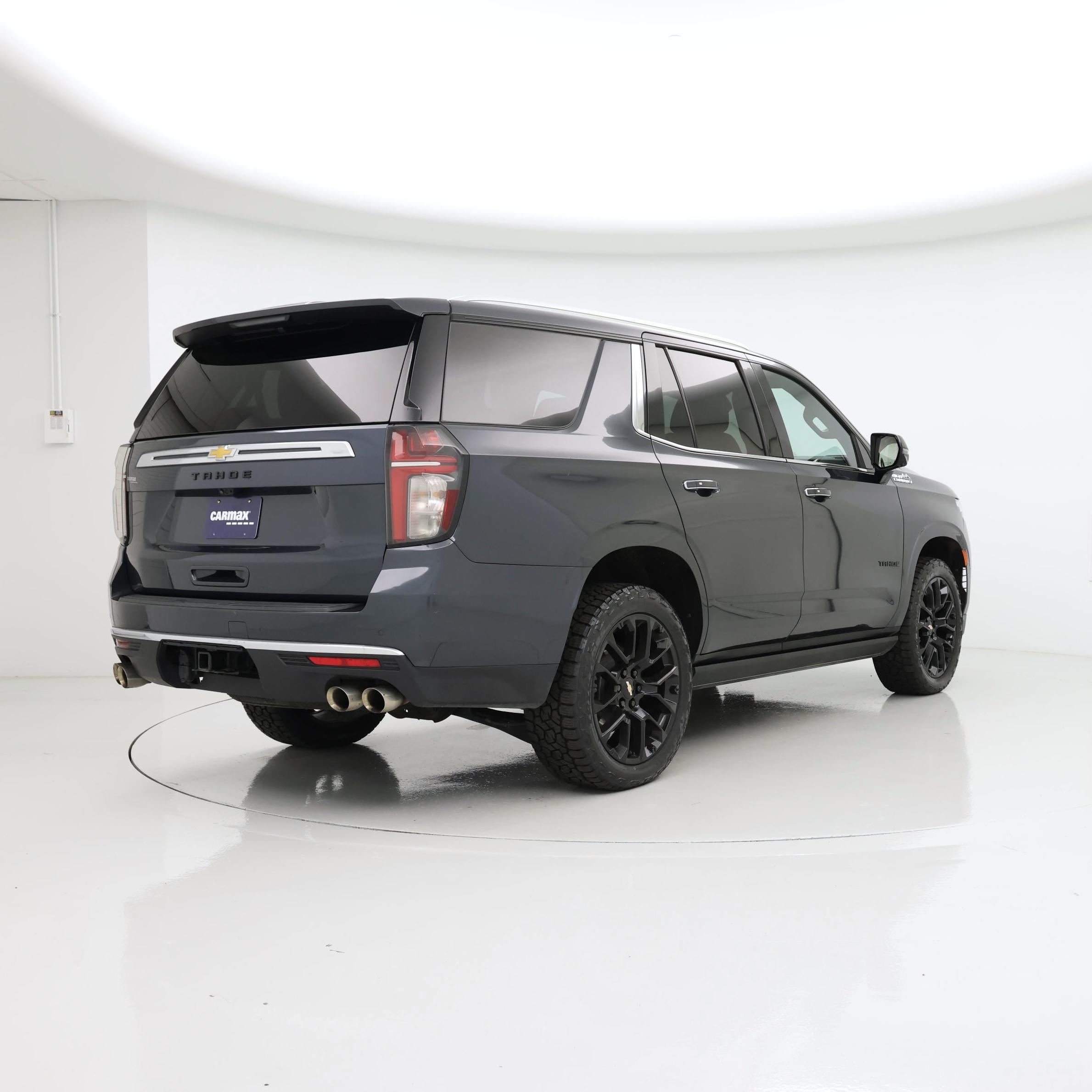 Thumbnail: 2022 Chevrolet Tahoe - 8