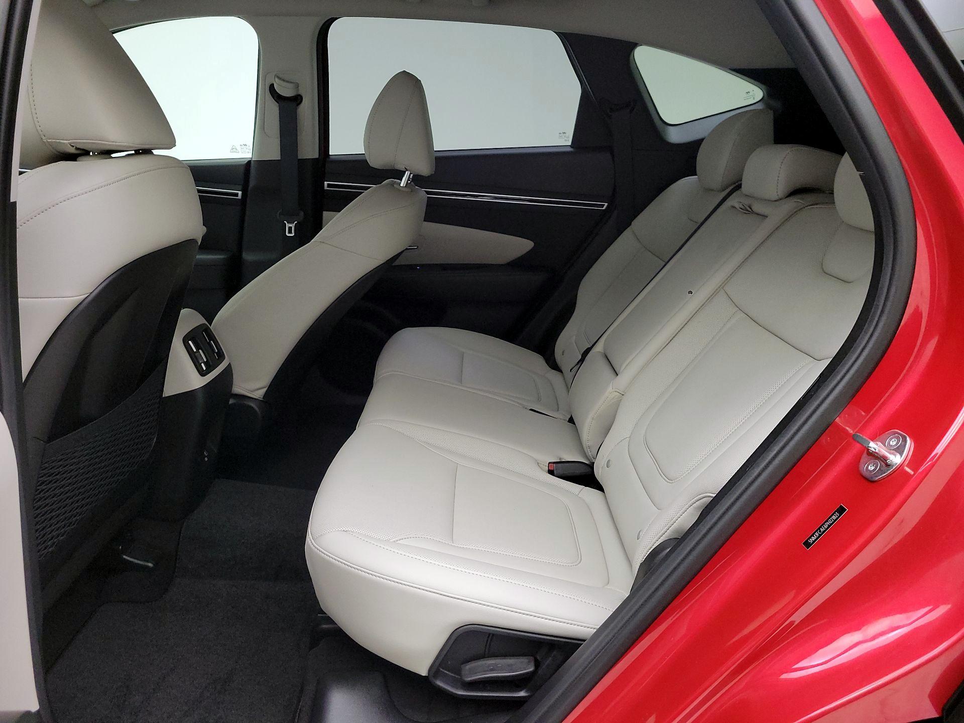 Thumbnail: 2023 Hyundai Tucson - 18