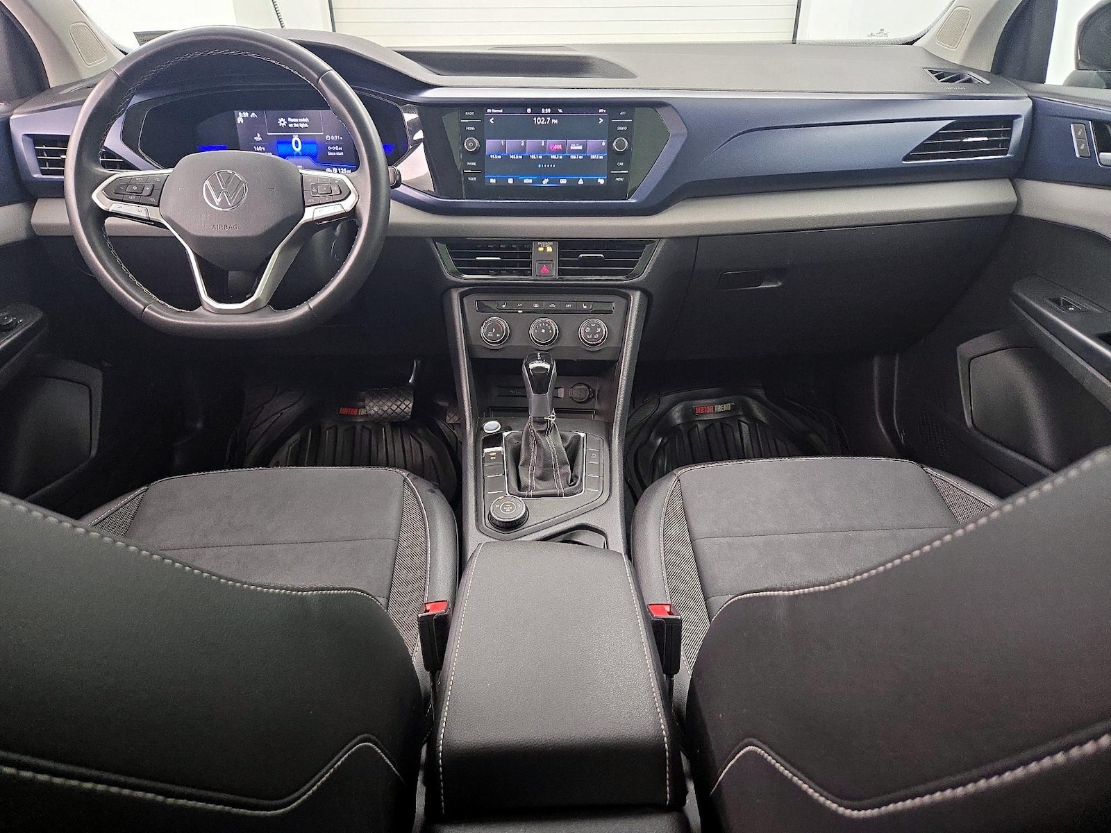 2022 Volkswagen Taos SE - Photo 10