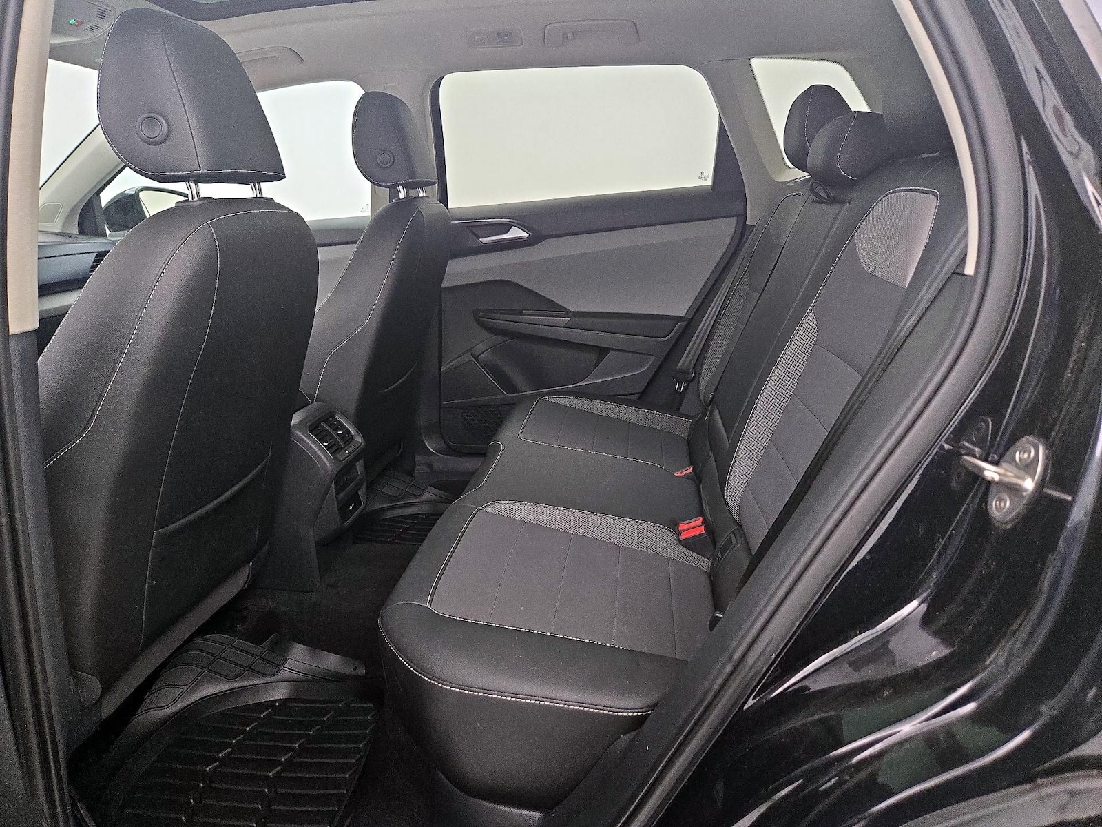 2022 Volkswagen Taos SE - Photo 21