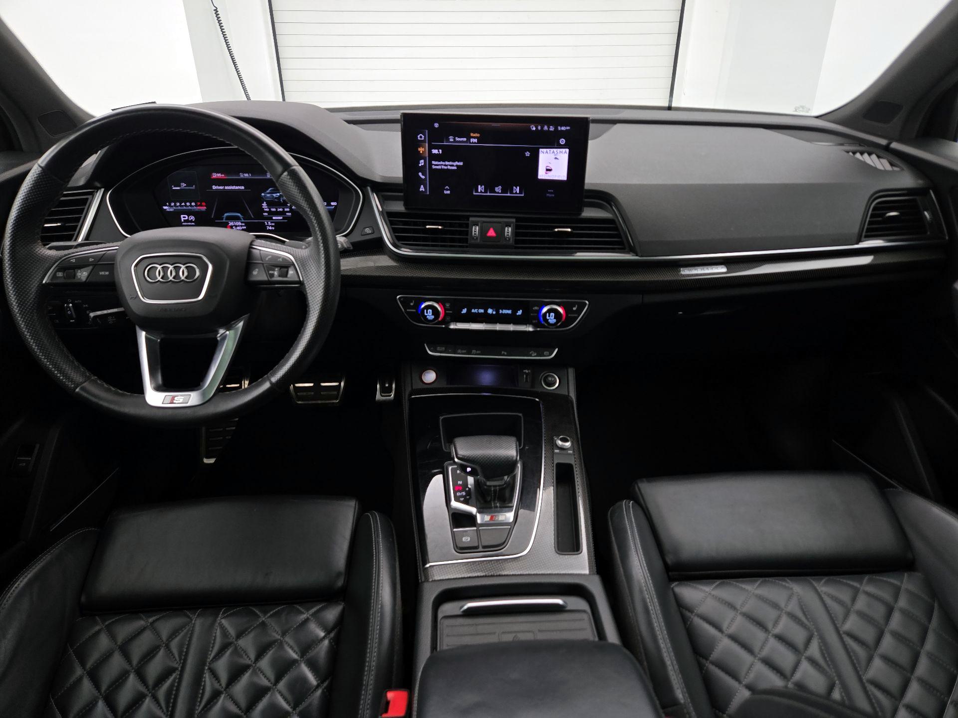 Thumbnail: 2021 Audi SQ5 - 9