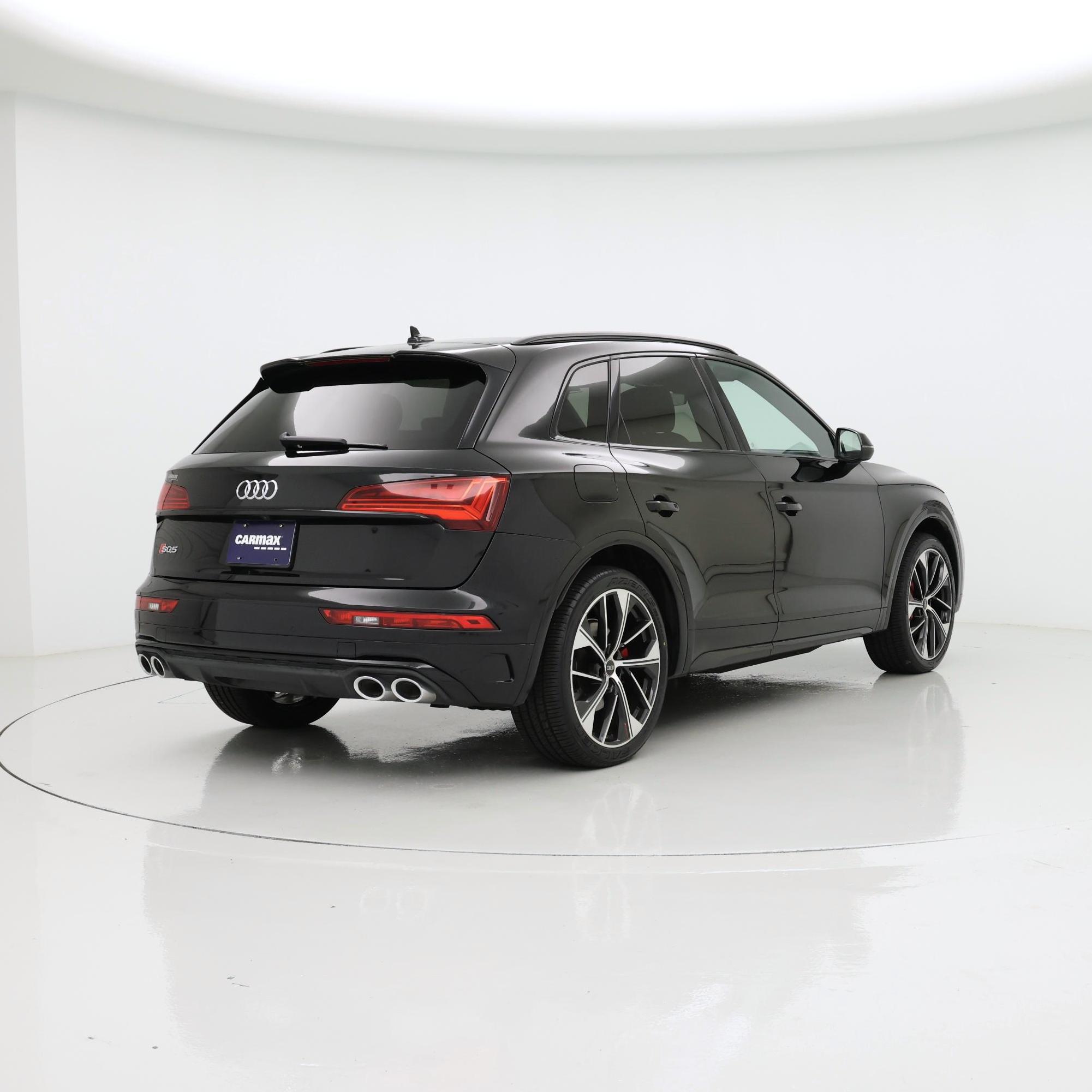 Thumbnail: 2021 Audi SQ5 - 8